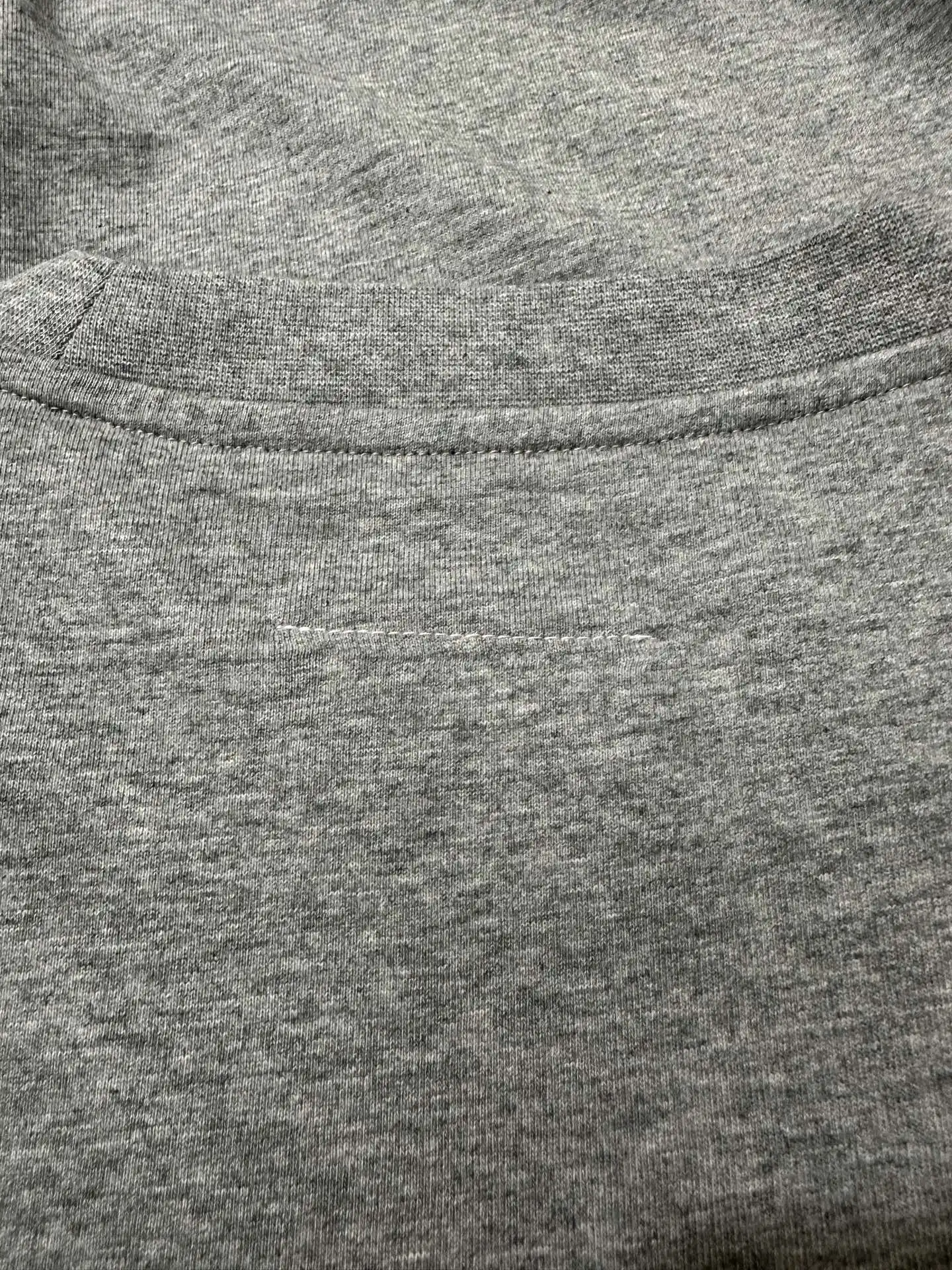 MM6 Signature Logo Long-Sleeve T-Shirt D22022268 — view 8
