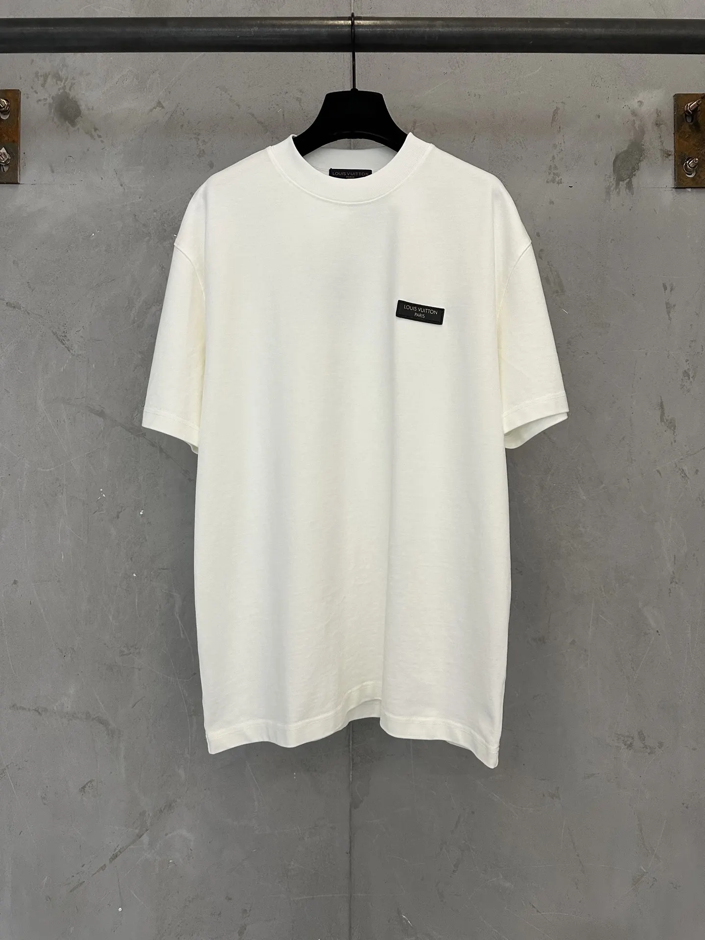 Logo Leather Patch Heavyweight Cotton T-Shirt D22011894