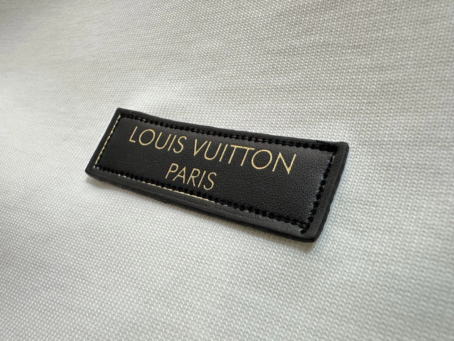 Logo Leather Patch Heavyweight Cotton T-Shirt D22011894 — view 8