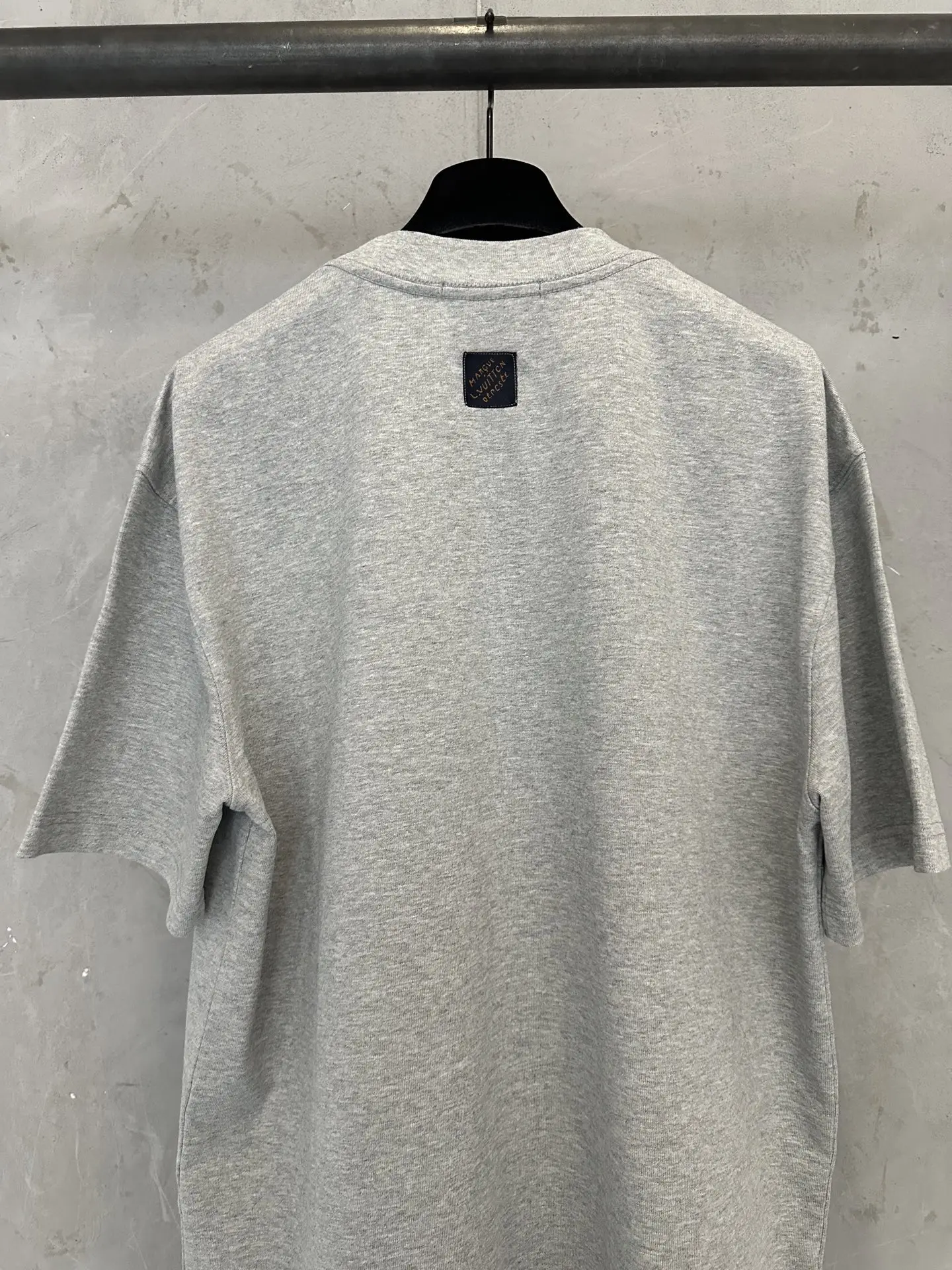 Leather Logo Patch Heavyweight Cotton T-Shirt D22011895 — view 5