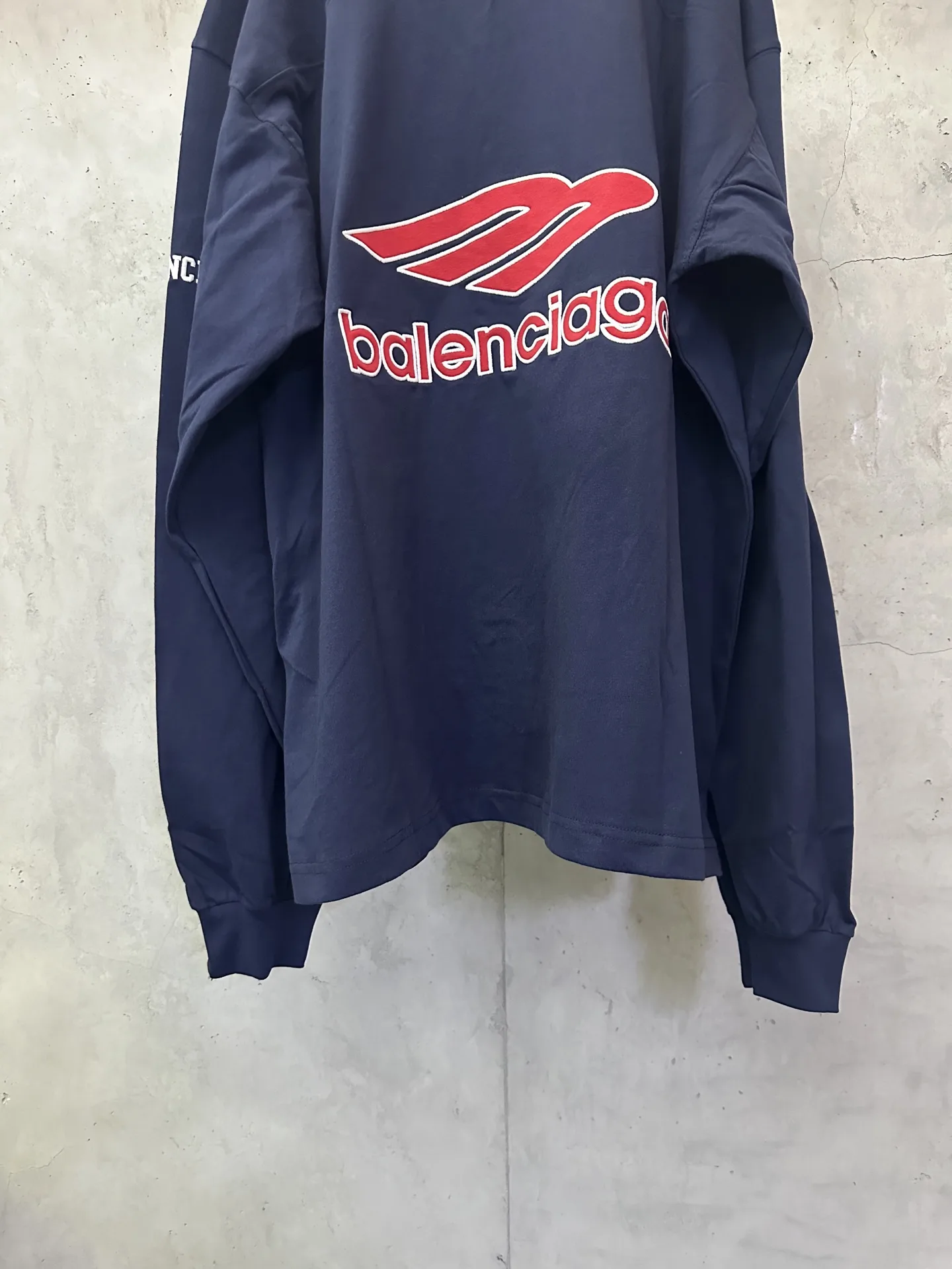 Football Series Embroidered Long-Sleeve T-Shirt D22511564 — view 6