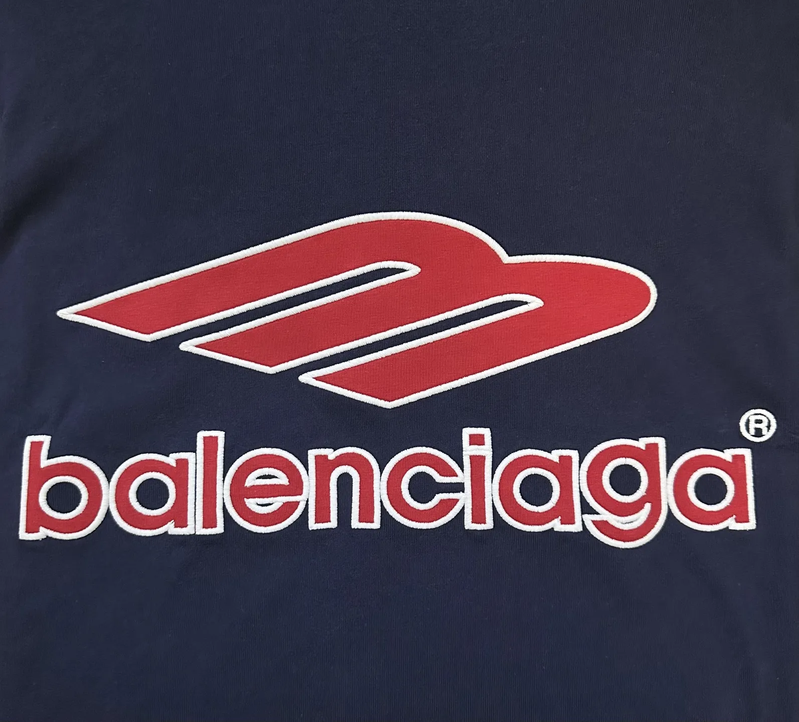 Football Series Embroidered Long-Sleeve T-Shirt D22511564 — view 8