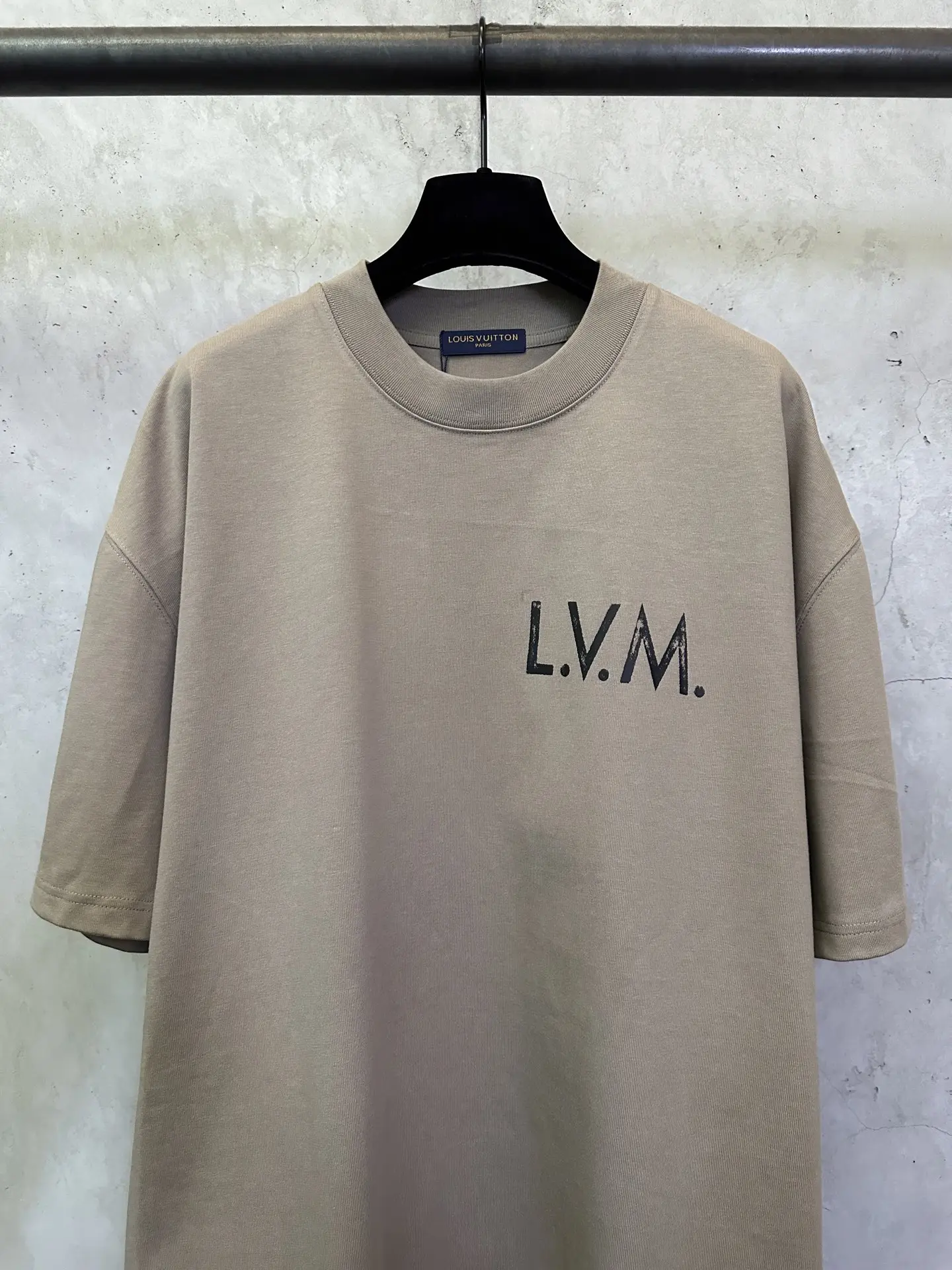 L.V.M. Logo Print Heavyweight Cotton T-Shirt D22512356 — view 3