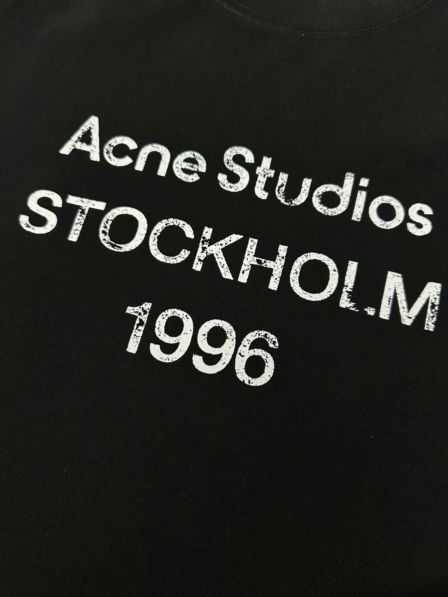 Logo Print Long-Sleeve T-Shirt D23023133 — view 7