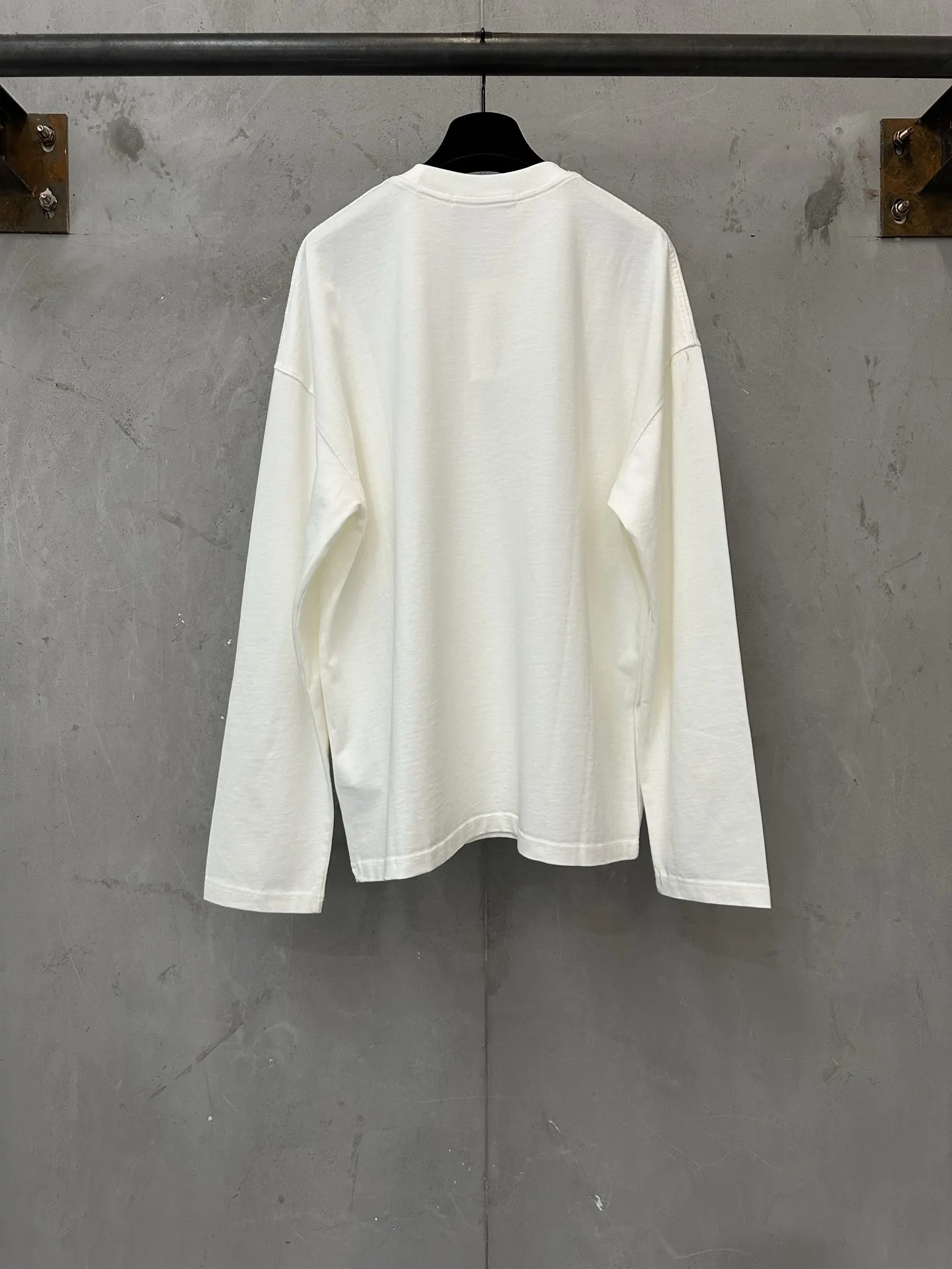 Logo Print Long-Sleeve Cotton T-Shirt D23023132 — view 2