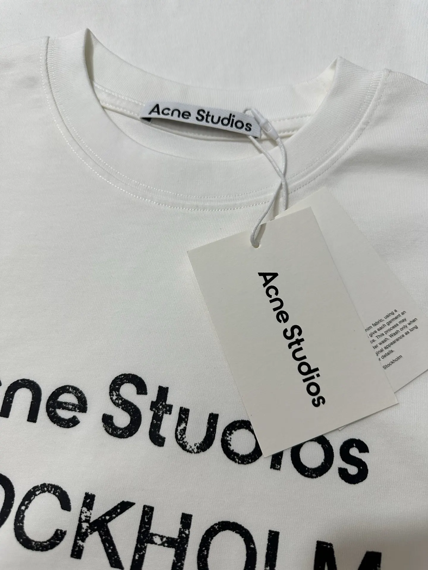 Logo Print Long-Sleeve Cotton T-Shirt D23023132 — view 6