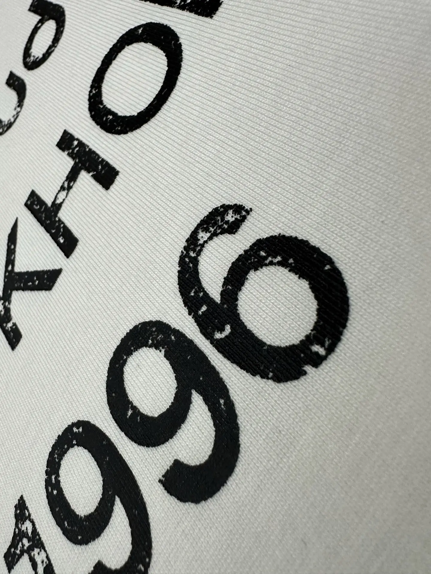 Logo Print Long-Sleeve Cotton T-Shirt D23023132 — view 8