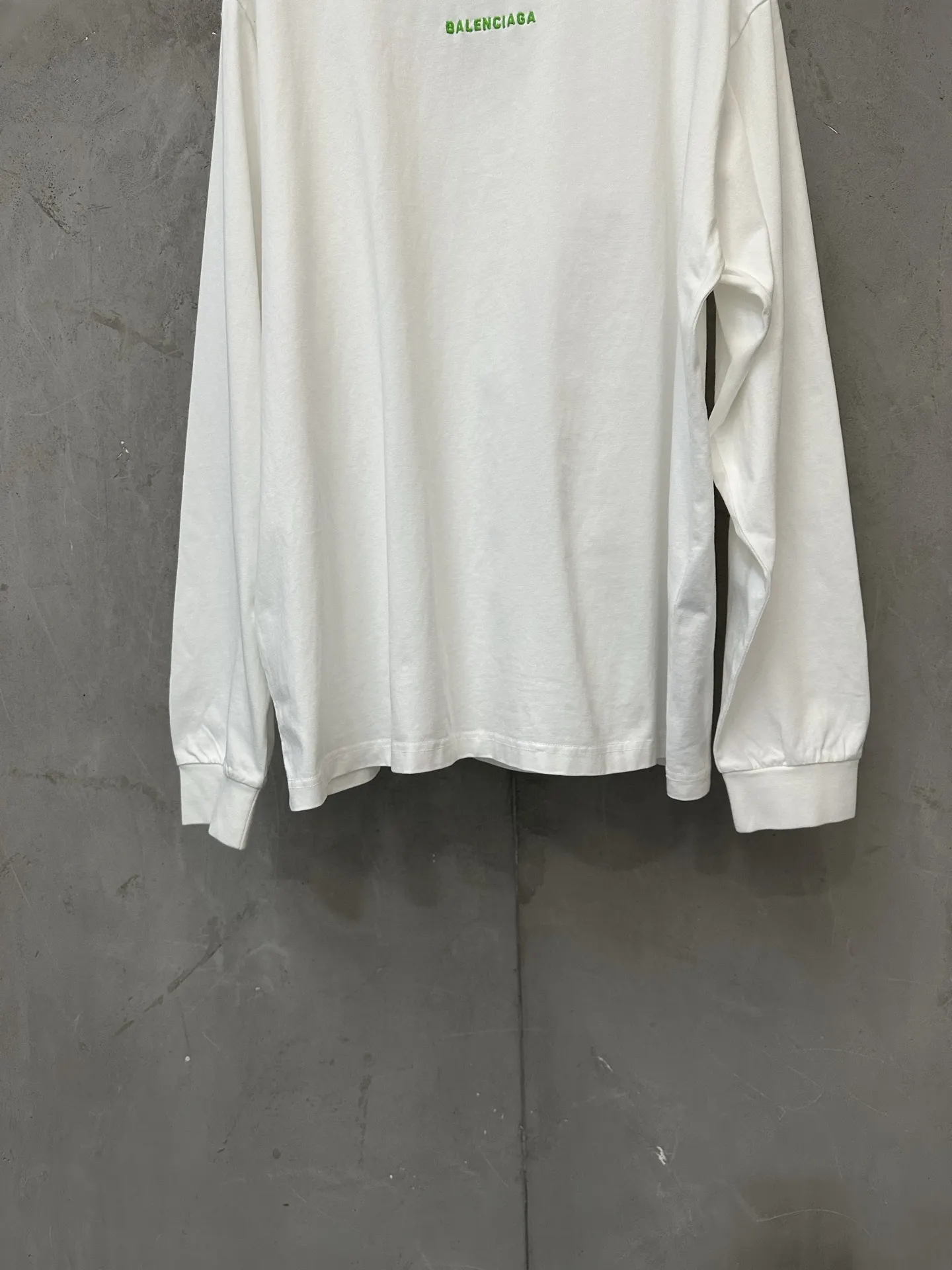 Logo Embroidered Long-Sleeve T-Shirt D23023076 — view 4