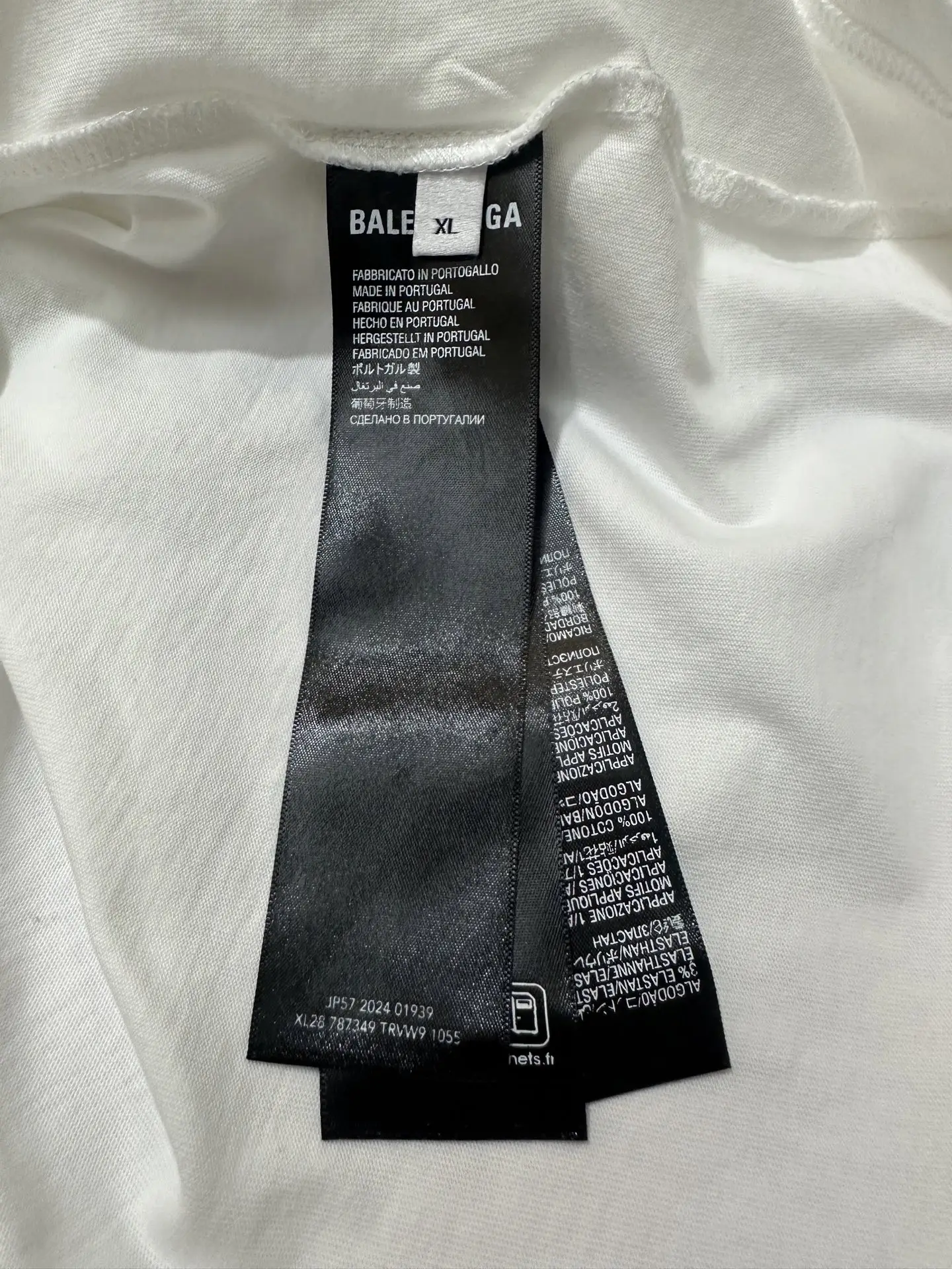 Political Campaign Distressed Long-Sleeve T-Shirt D23020649 — view 10