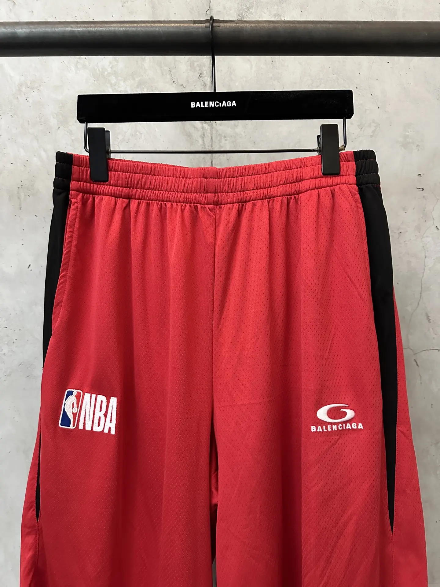 Balenciaga x NBA Mesh Basketball Shorts D23011920 — view 3