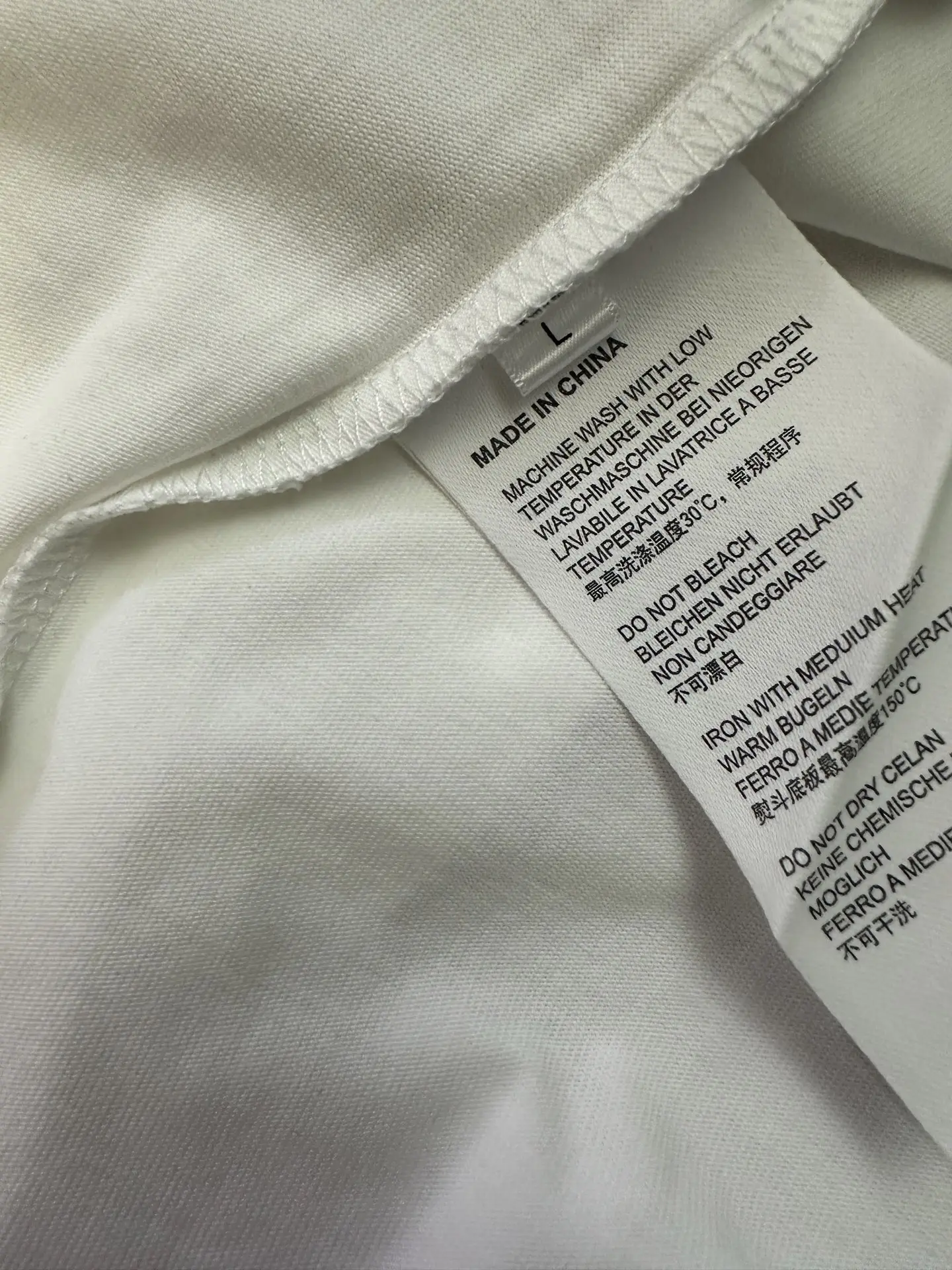 Embroidered Cross Logo Cotton T-Shirt D23012425 — view 9