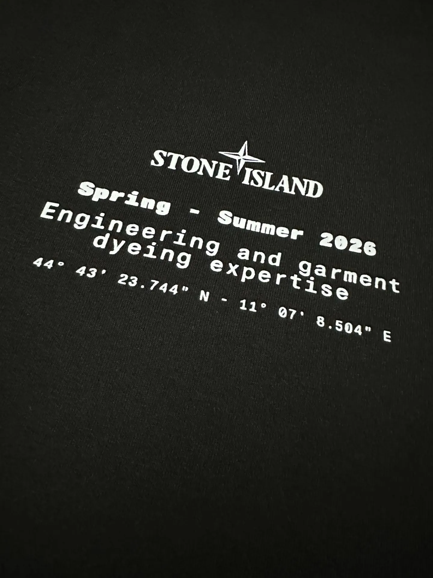 Logo Print Long-Sleeve Cotton T-Shirt D23023145 — view 7