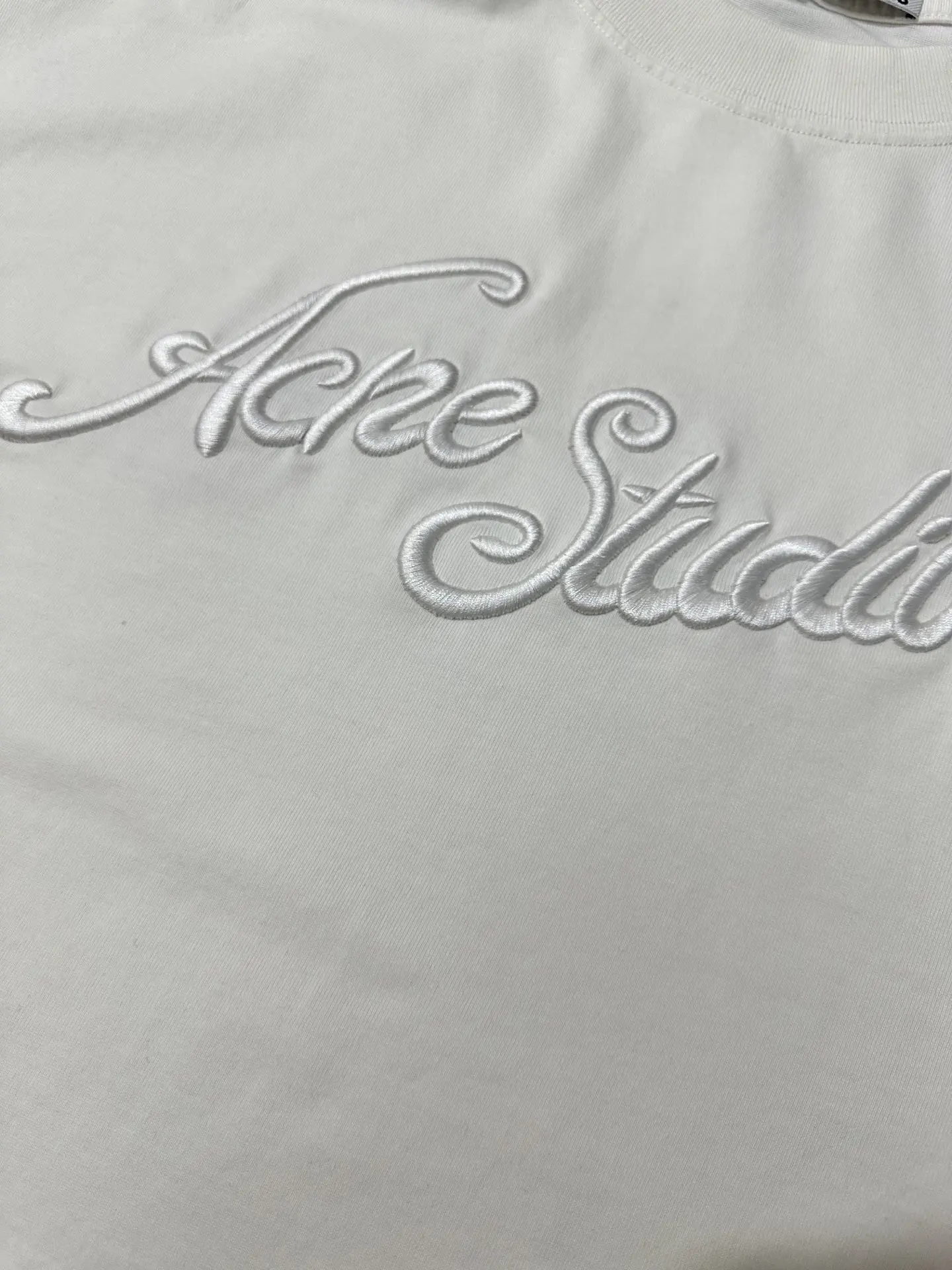 Embroidered Logo Oversized Long-Sleeve T-Shirt D23023125 — view 7