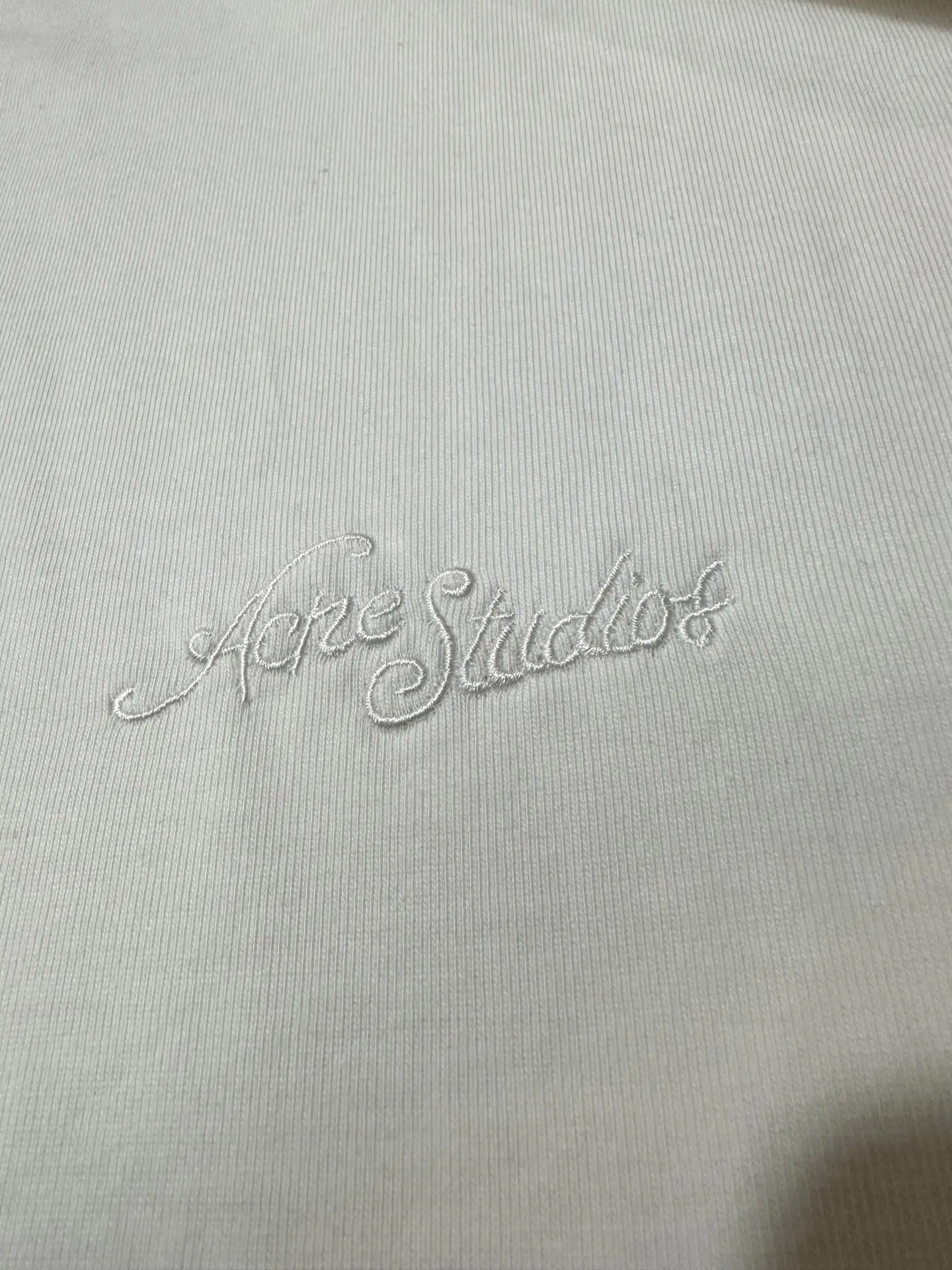 Embroidered Logo Oversized Long-Sleeve T-Shirt D23023125 — view 8