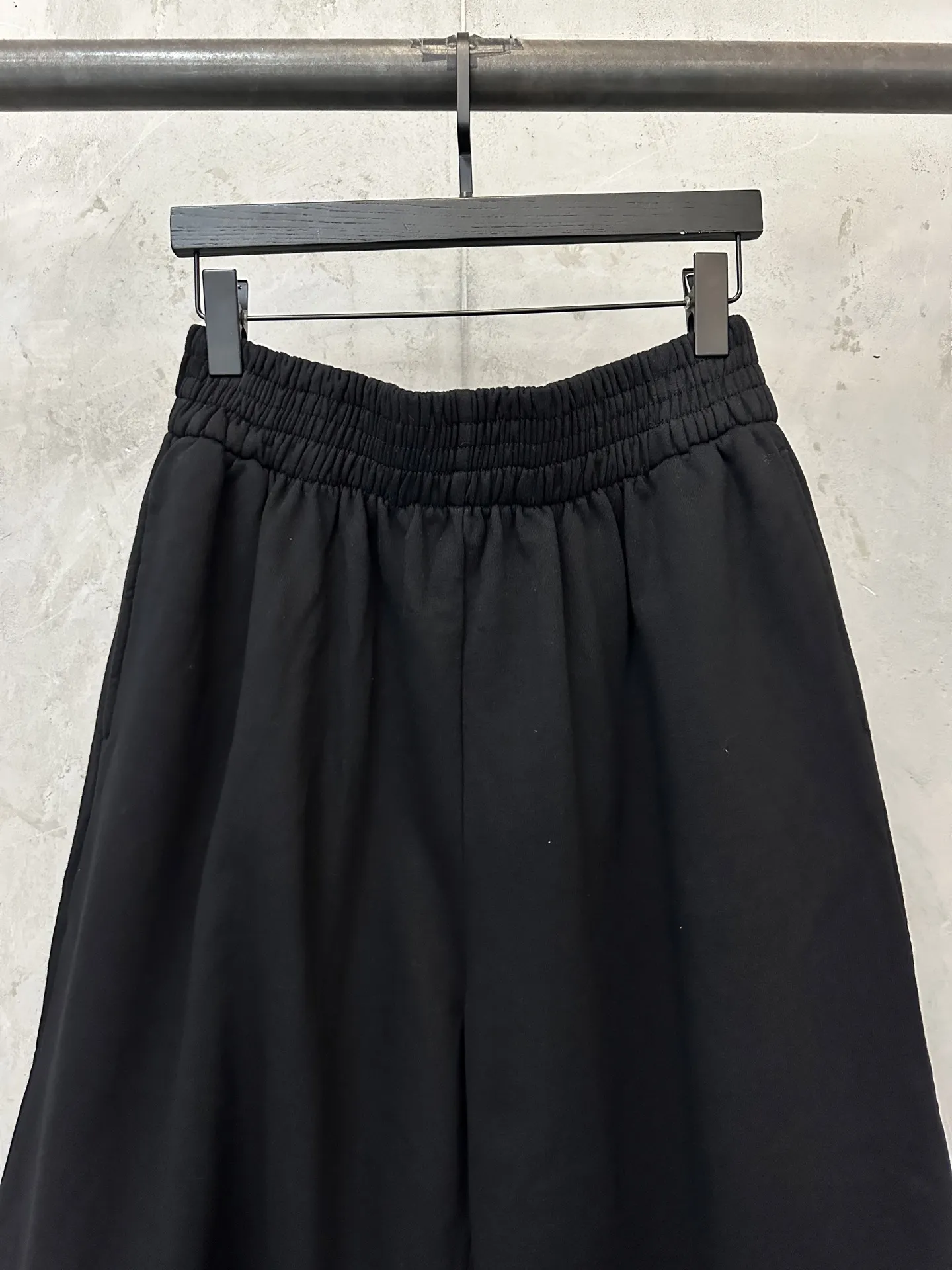 Logo-Embroidered Cotton-Jersey Shorts D24018889 — view 3