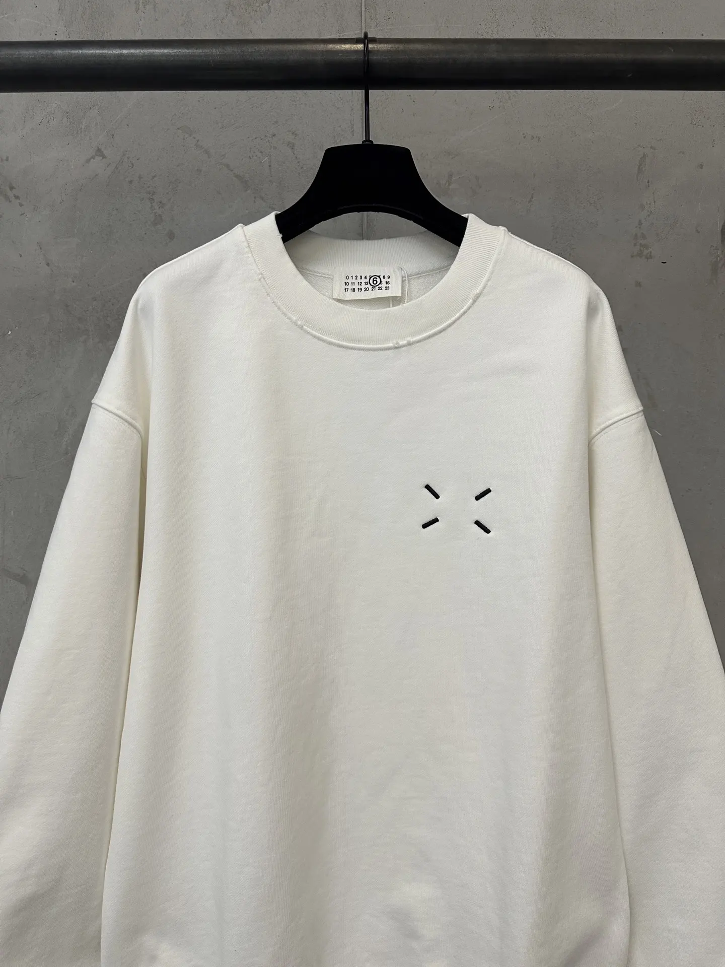 MM6 Embroidered Heavyweight Cotton Sweatshirt D25020521 — view 3