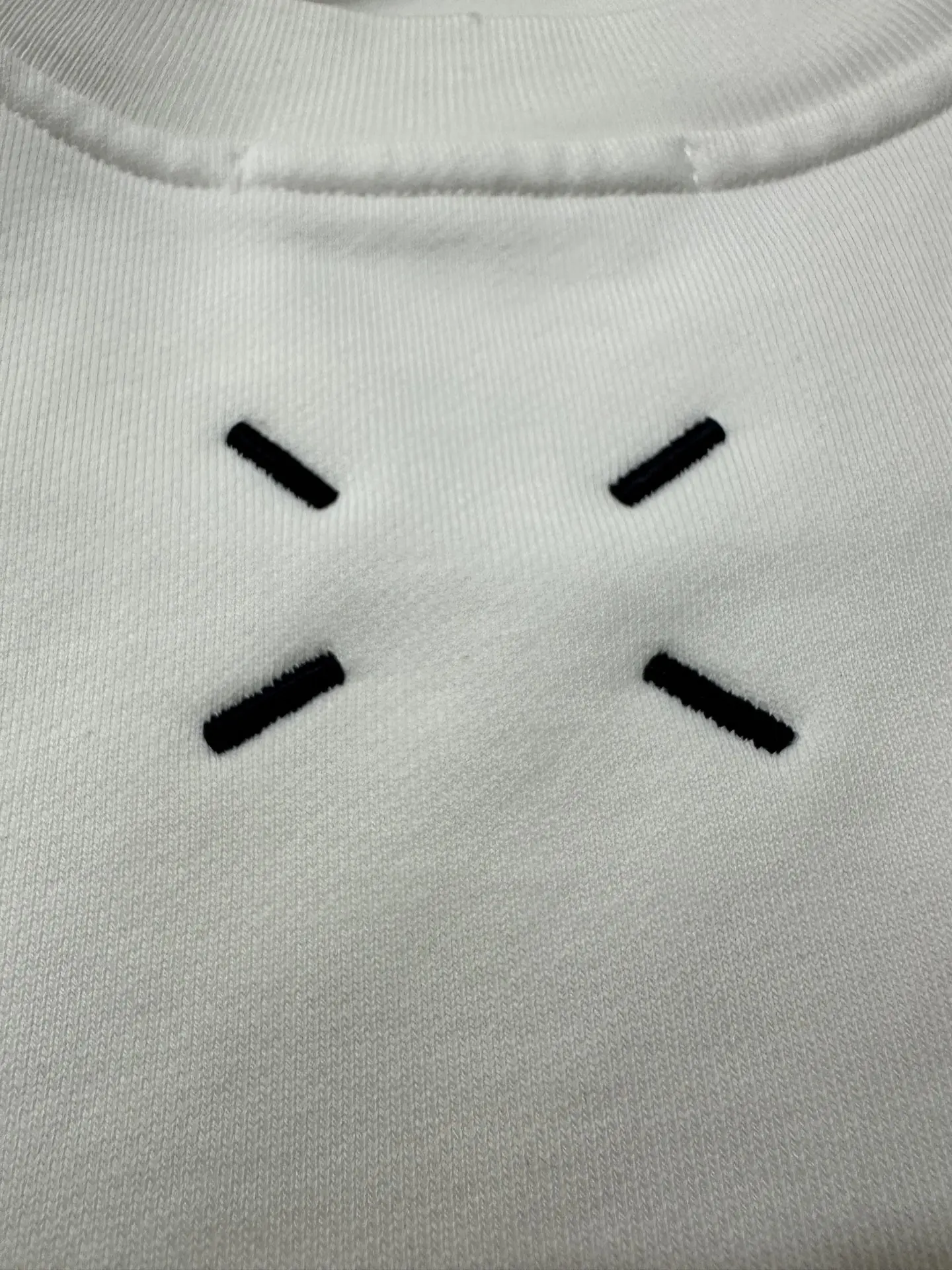 MM6 Embroidered Heavyweight Cotton Sweatshirt D25020521 — view 8
