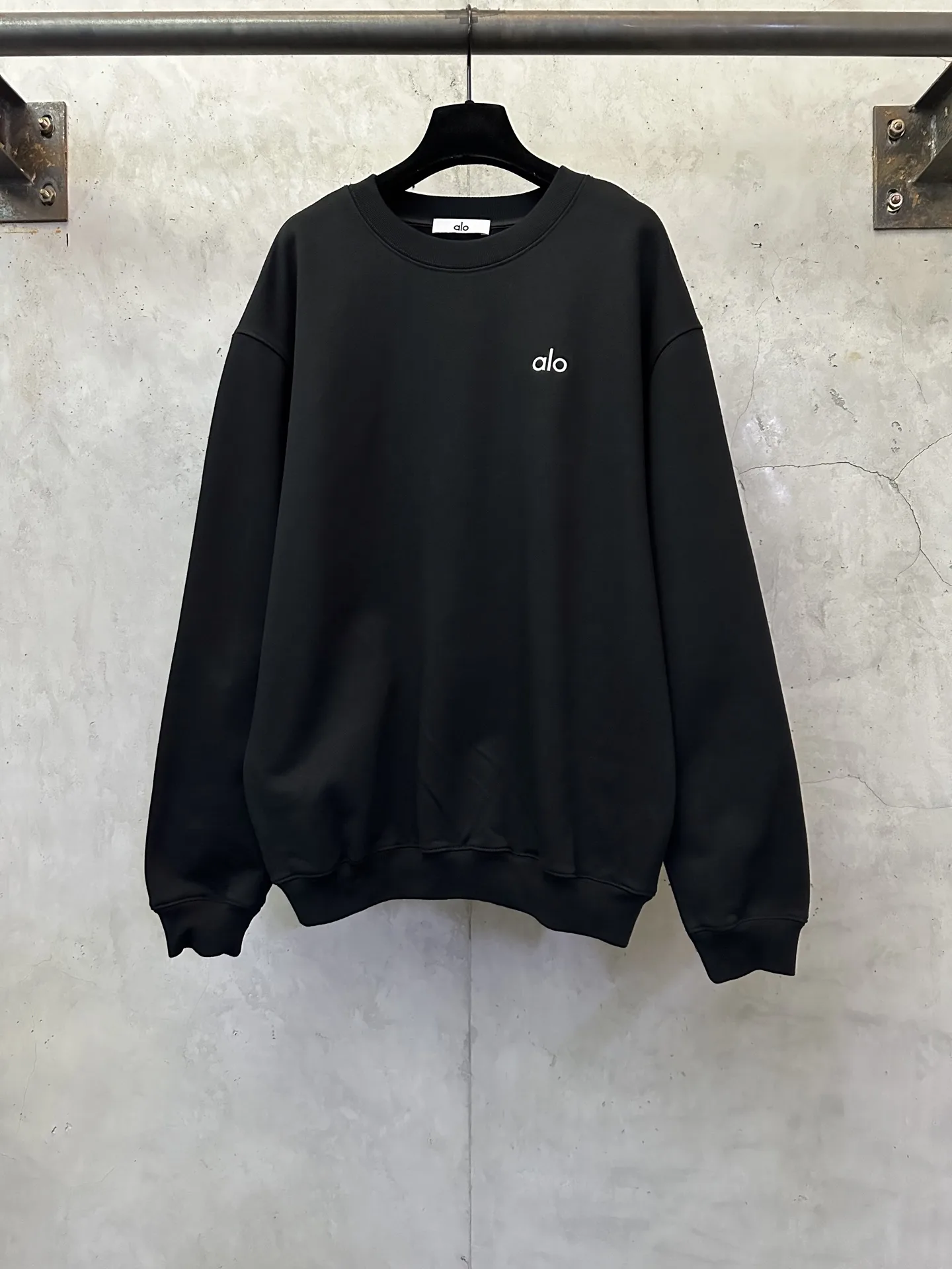 Accolade Heavyweight Cotton-Blend Sweatshirt D25520528