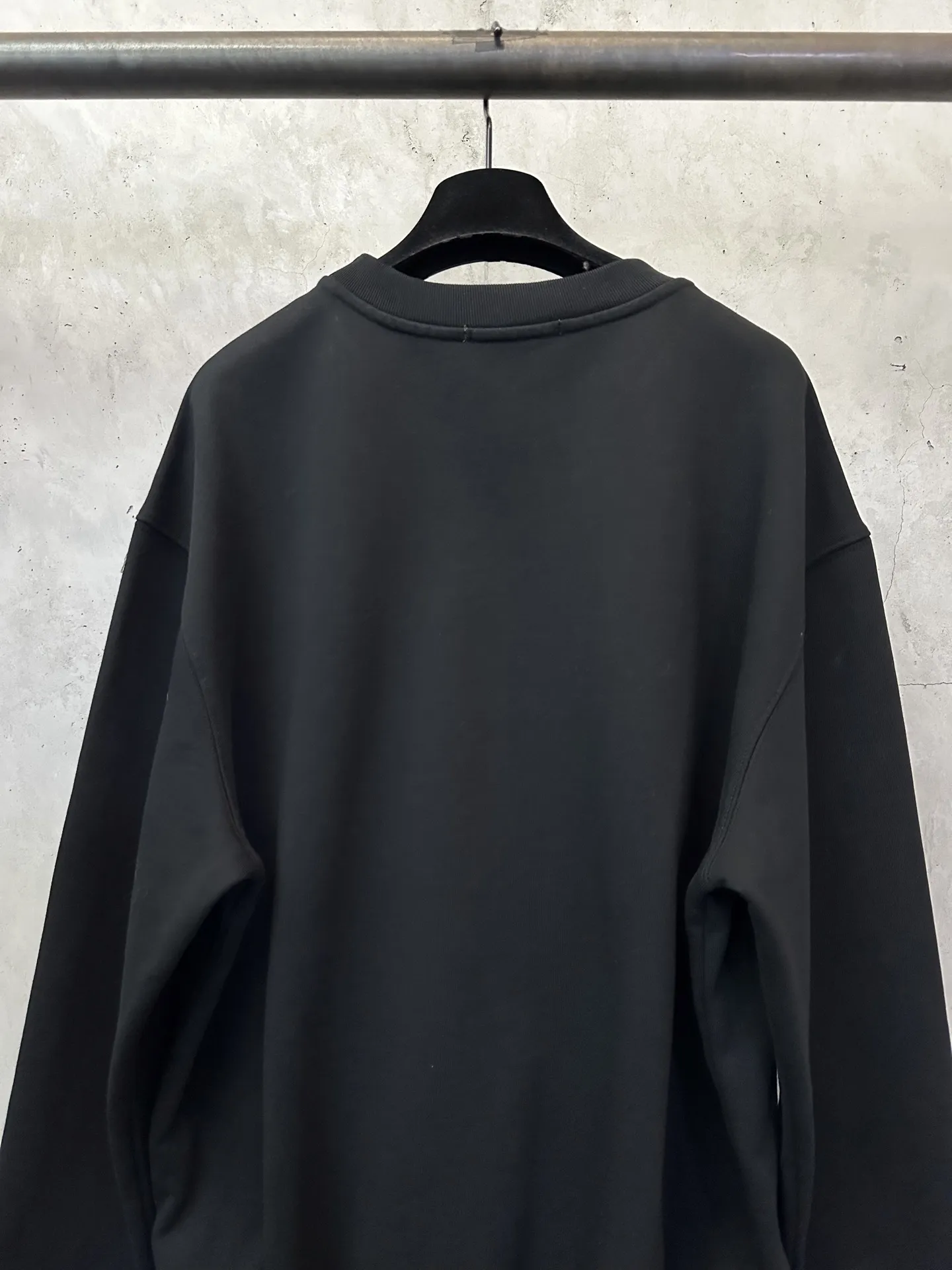 Accolade Heavyweight Cotton-Blend Sweatshirt D25520528 — view 5