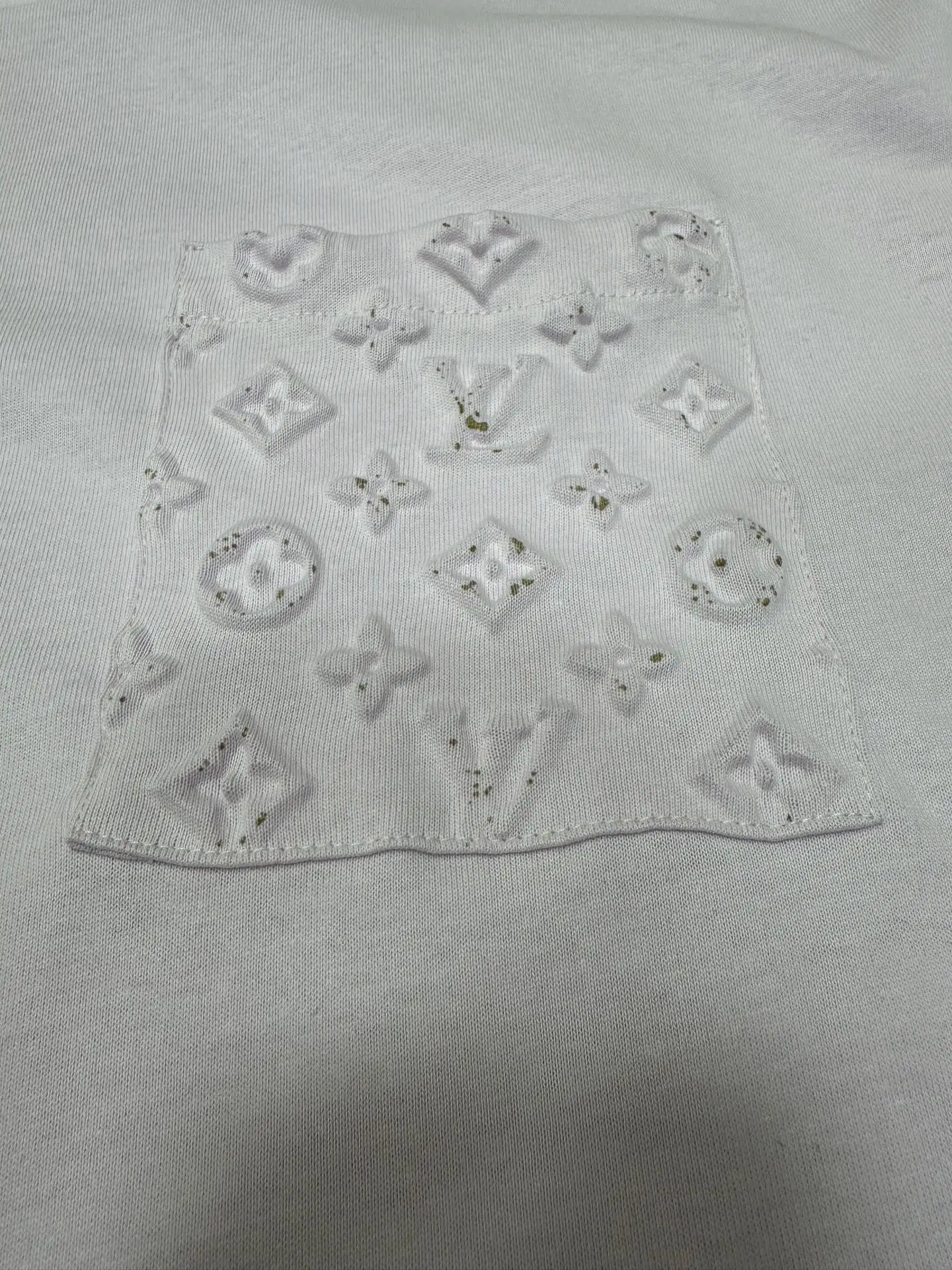 Monogram Embossed Pocket T-Shirt D26018830 — view 7