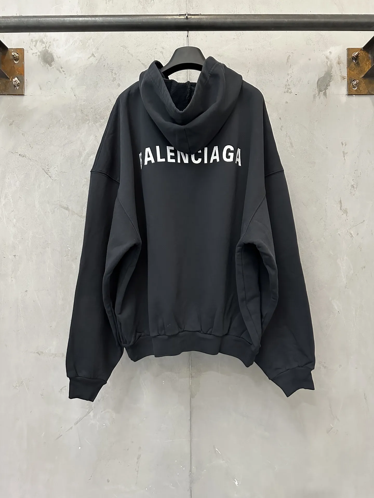 Logo Embroidery Open-Neck Hoodie D29018940 — view 2