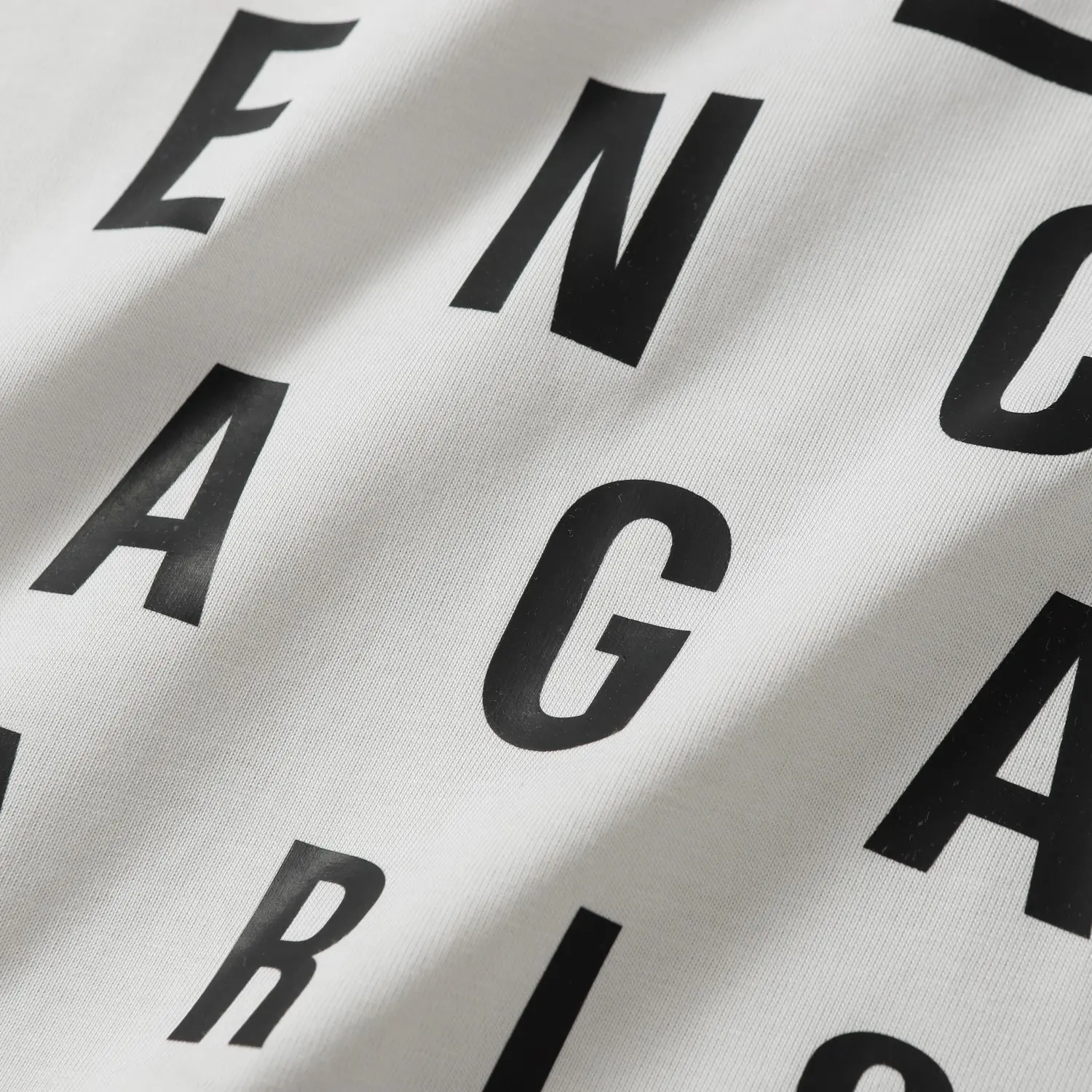 Distressed Eye Chart Logo T-Shirt D11518652 — view 5