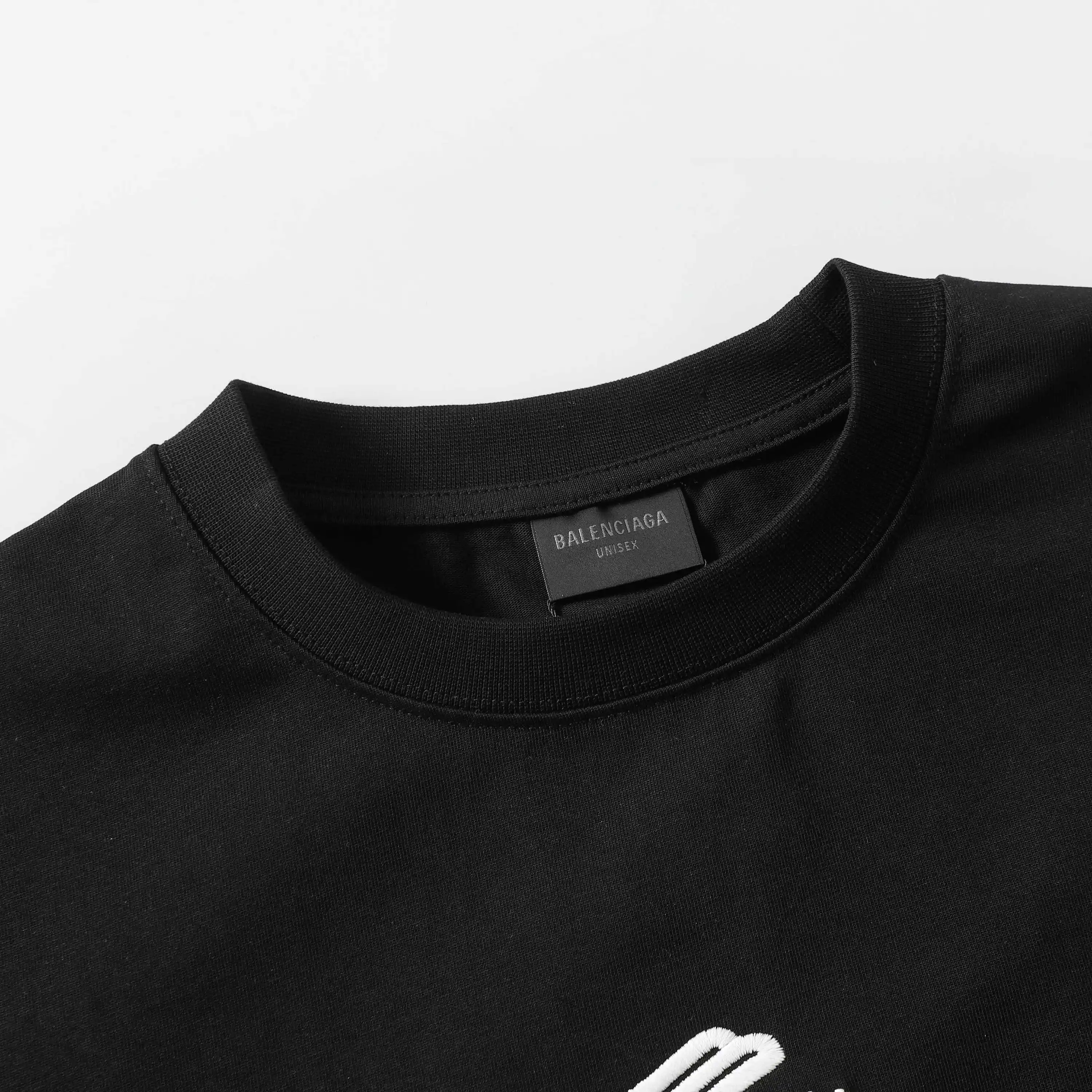 Logo Embroidery Oversized Cotton T-Shirt D15018722 — view 17