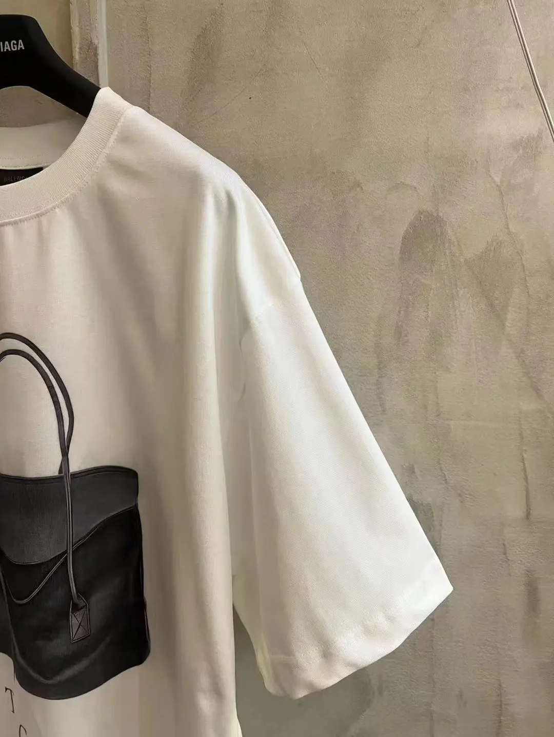 The Carrie Bag Graphic Oversized T-Shirt D11518647 — view 5