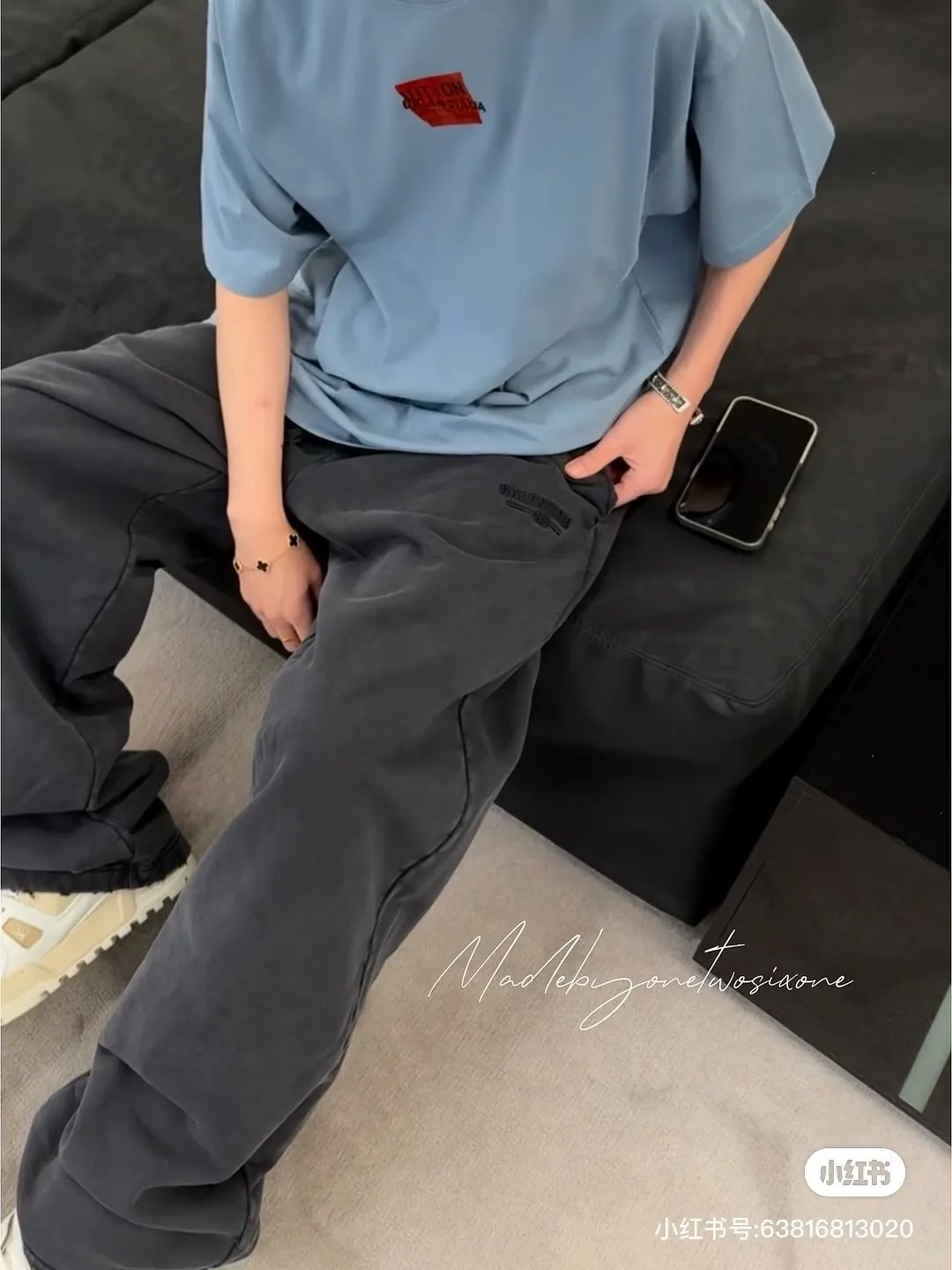 Embroidered Logo Oversized T-Shirt D15518717 — view 6