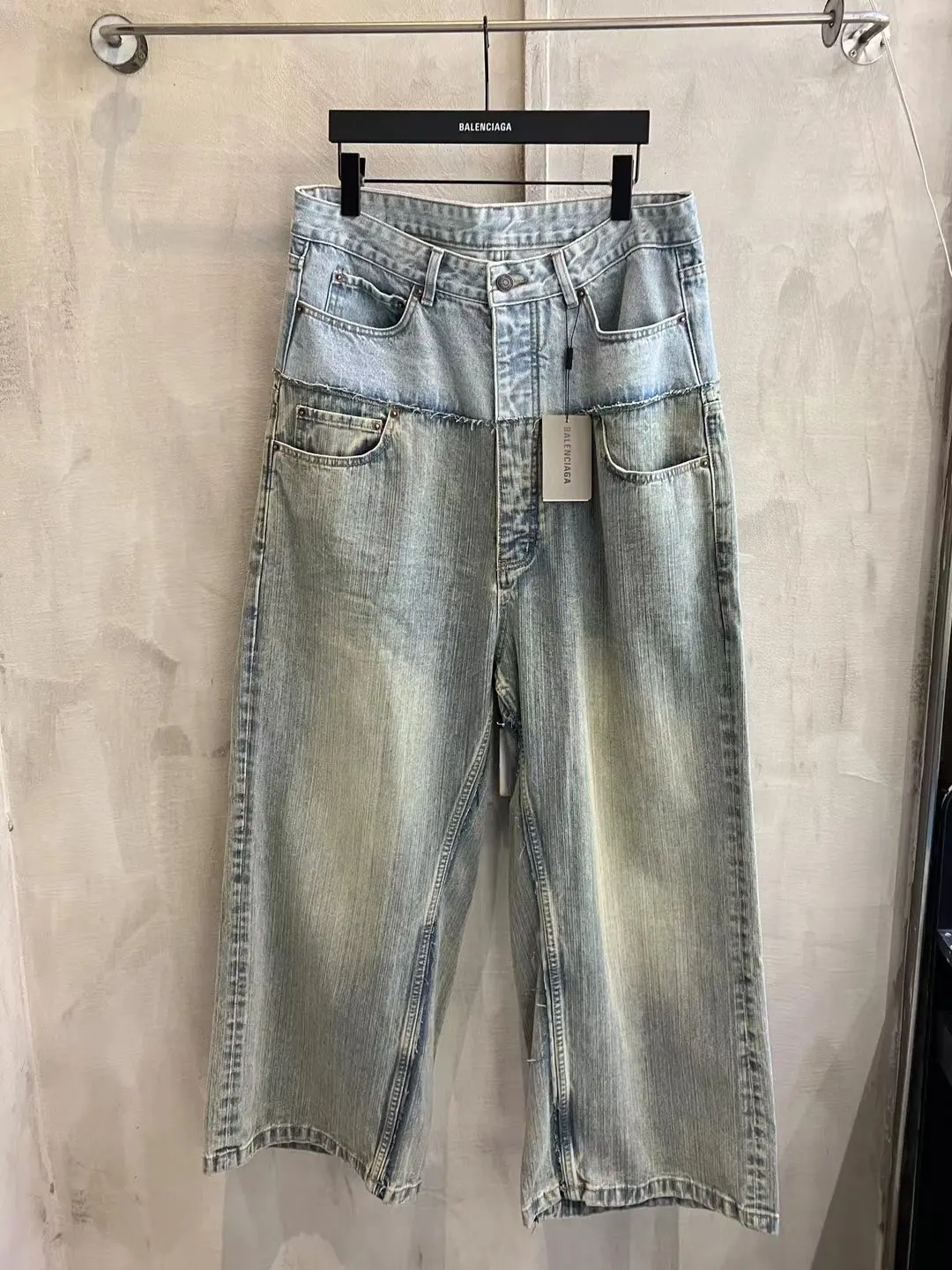 Panelled Wide-Leg Denim Jeans D28018617 — view 8