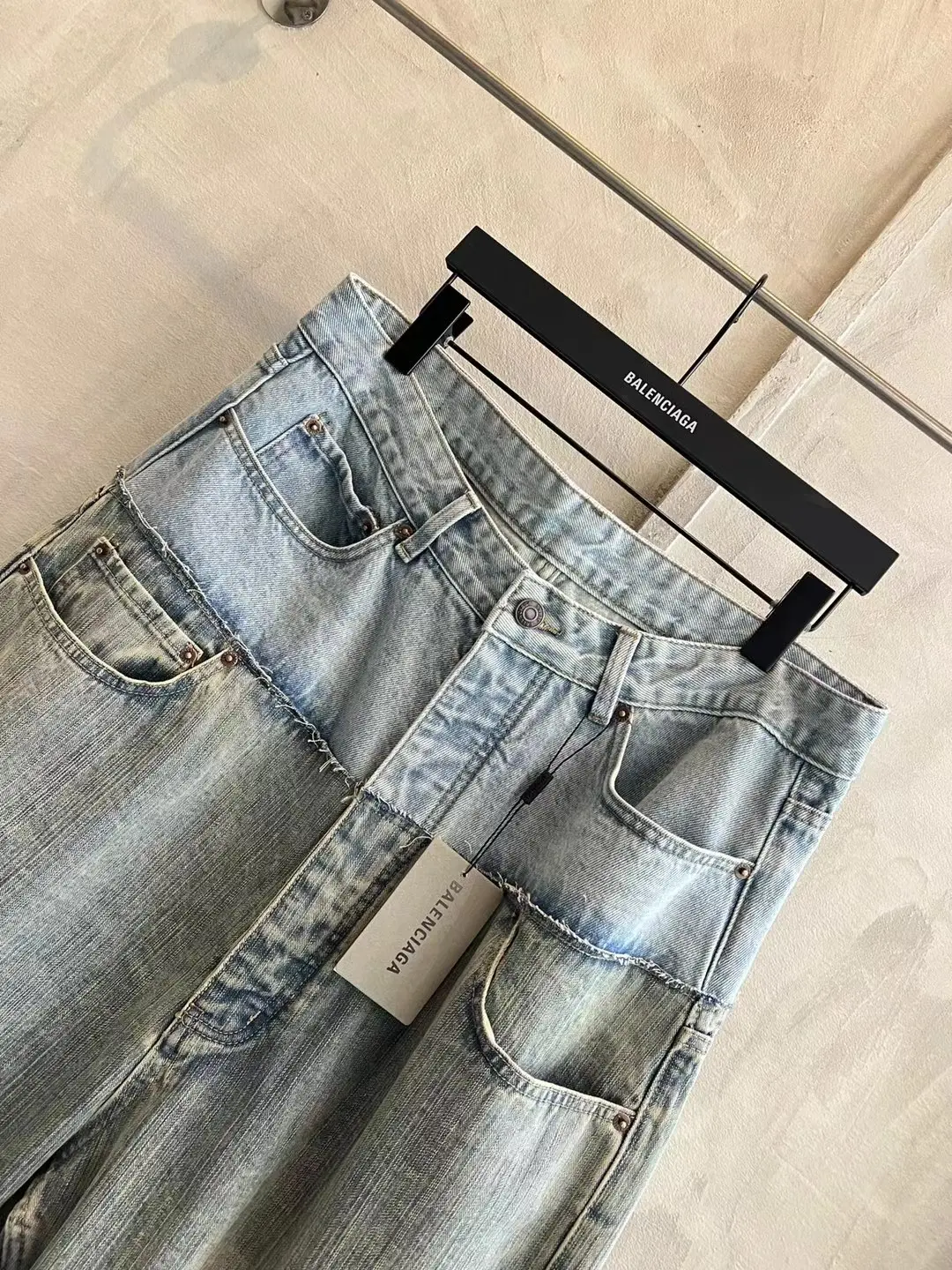Panelled Wide-Leg Denim Jeans D28018617 — view 11