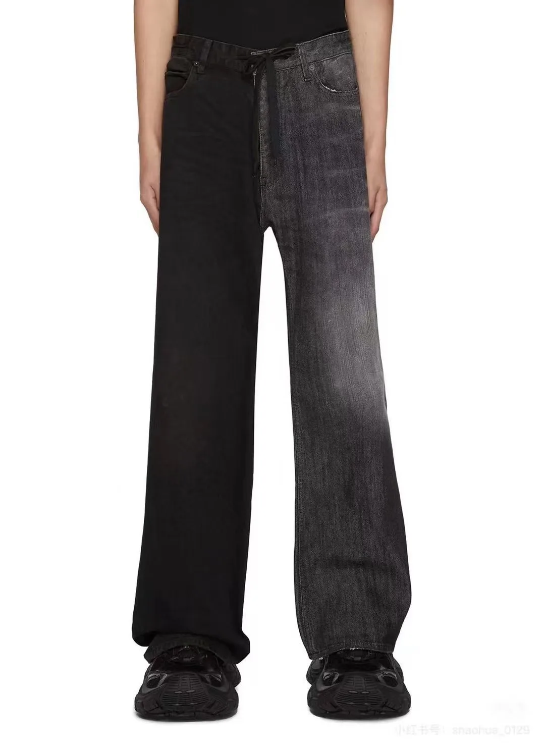 Asymmetric Paneled Straight-Leg Jeans D23520560 — view 2