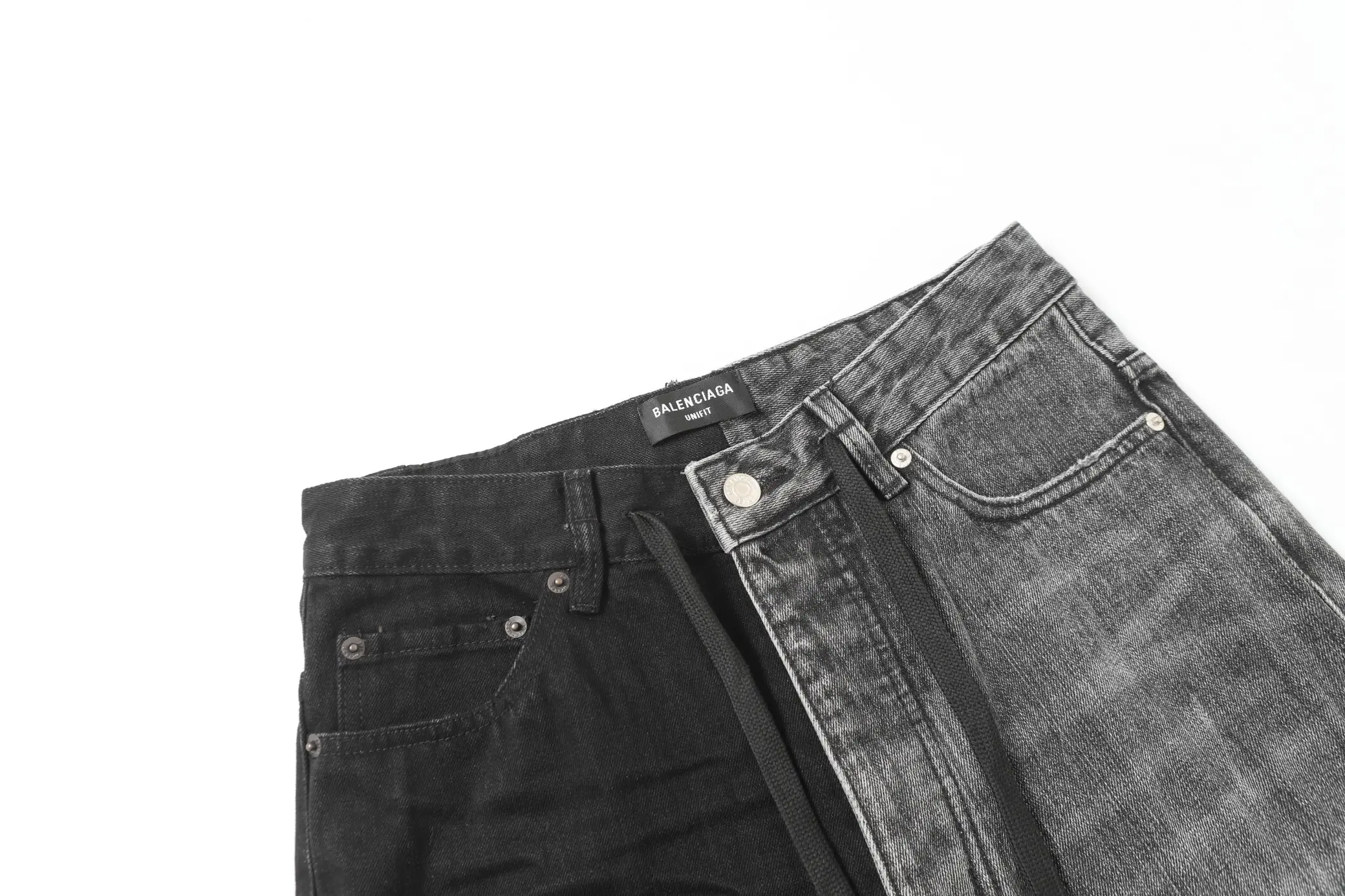 Asymmetric Paneled Straight-Leg Jeans D23520560 — view 21