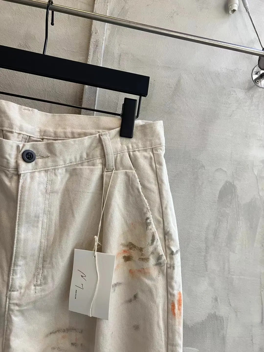 Ancellm Paint-Splatter Double-Pleat Trousers D18520554 — view 31