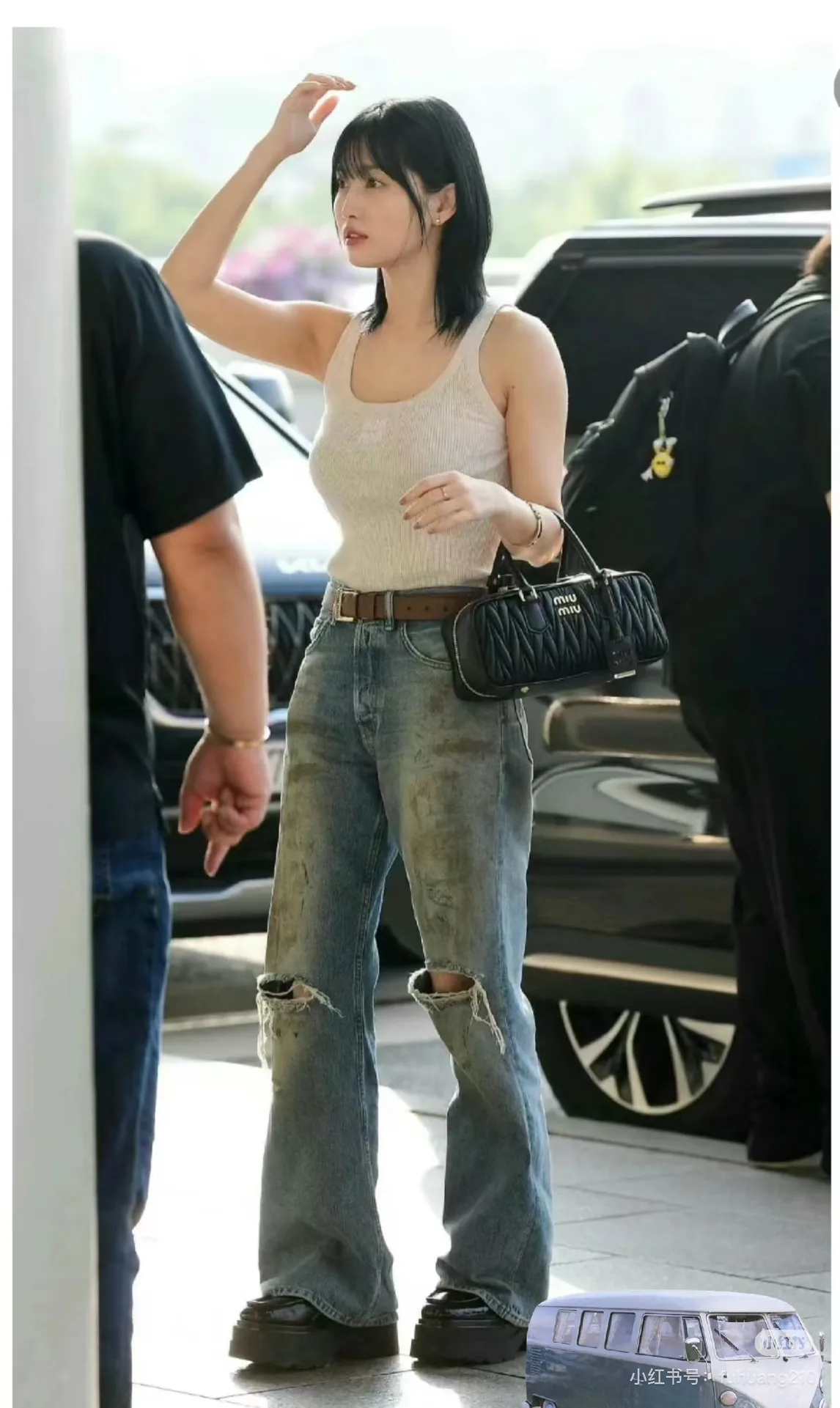 Acne Studios 2021 Loose-Fit Distressed Jeans D21520563 — view 6