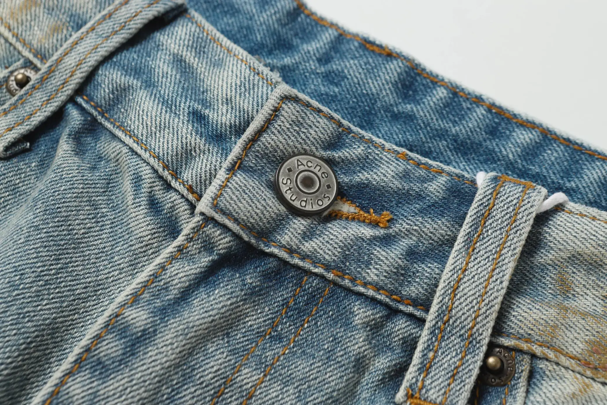 Acne Studios 2021 Loose-Fit Distressed Jeans D21520563 — view 14