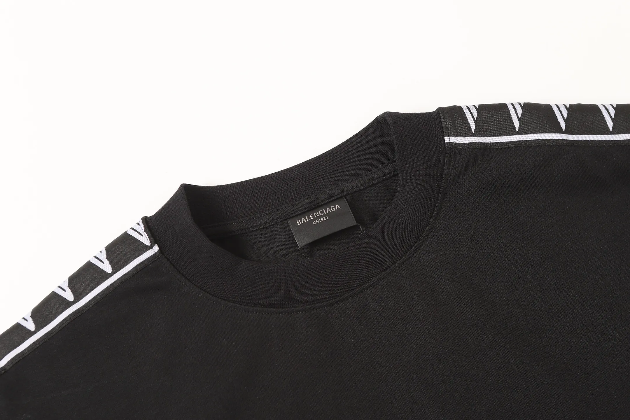 3B Logo Tape Oversized T-Shirt D14518736 — view 3