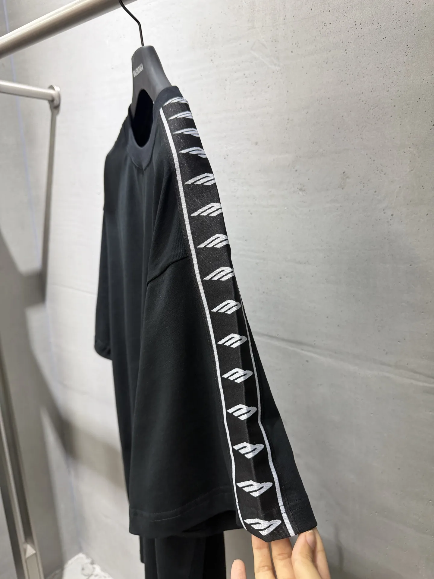 Logo-Tape Oversized T-Shirt D14518738 — view 4