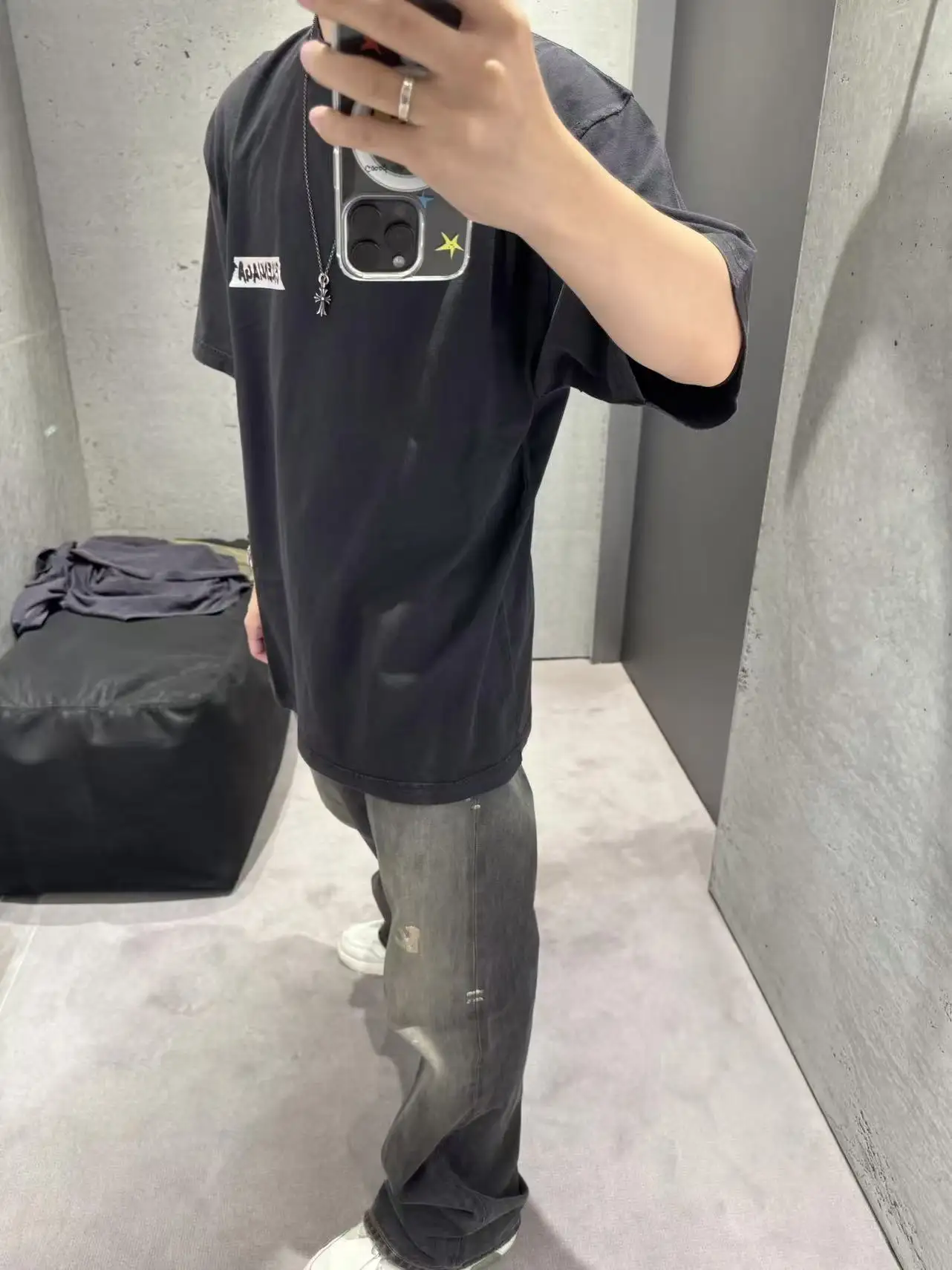 Tape Logo Oversized Cotton T-Shirt D15018750 — view 2