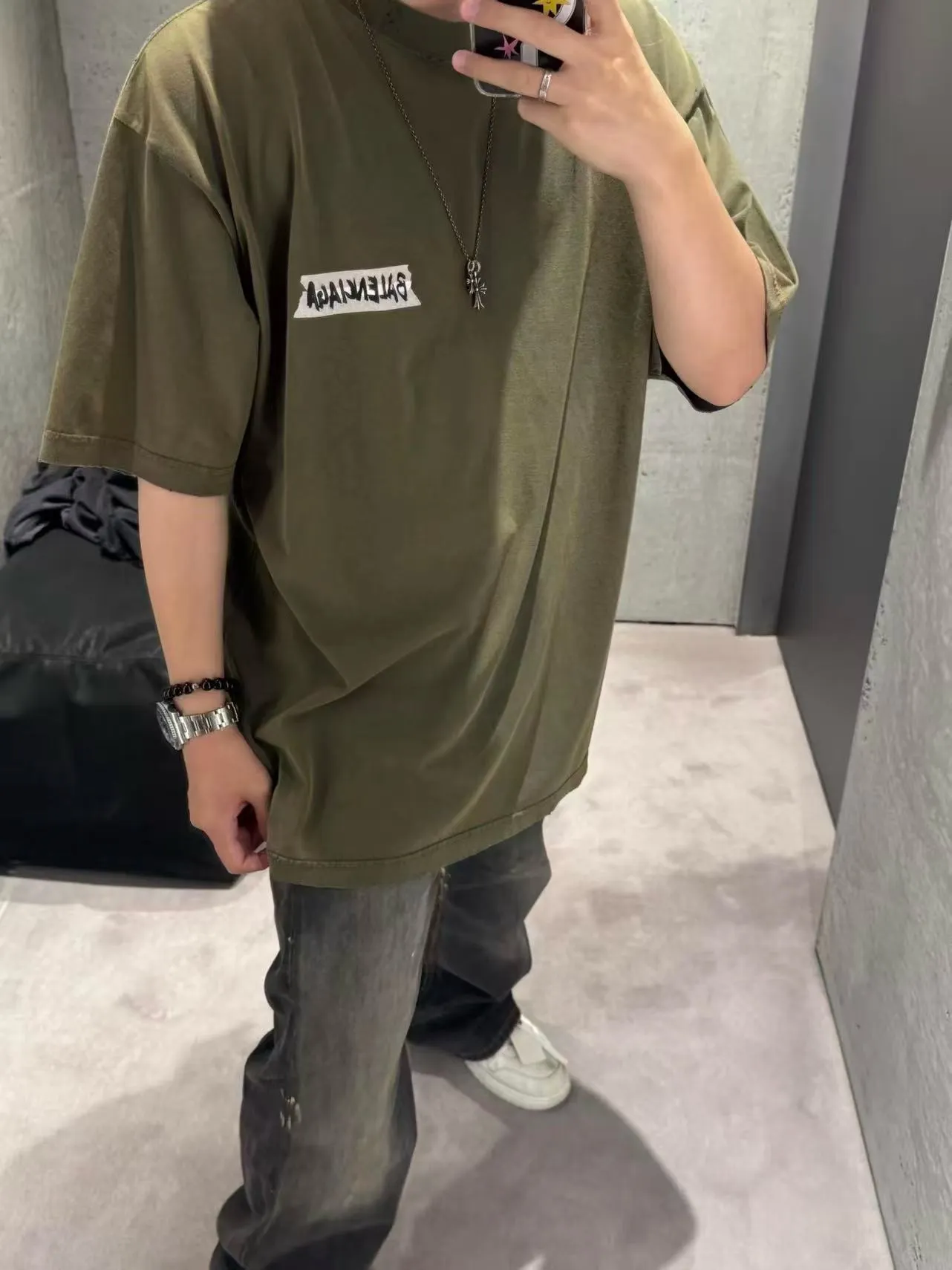 Tape Logo Oversized Cotton T-Shirt D15018750 — view 10
