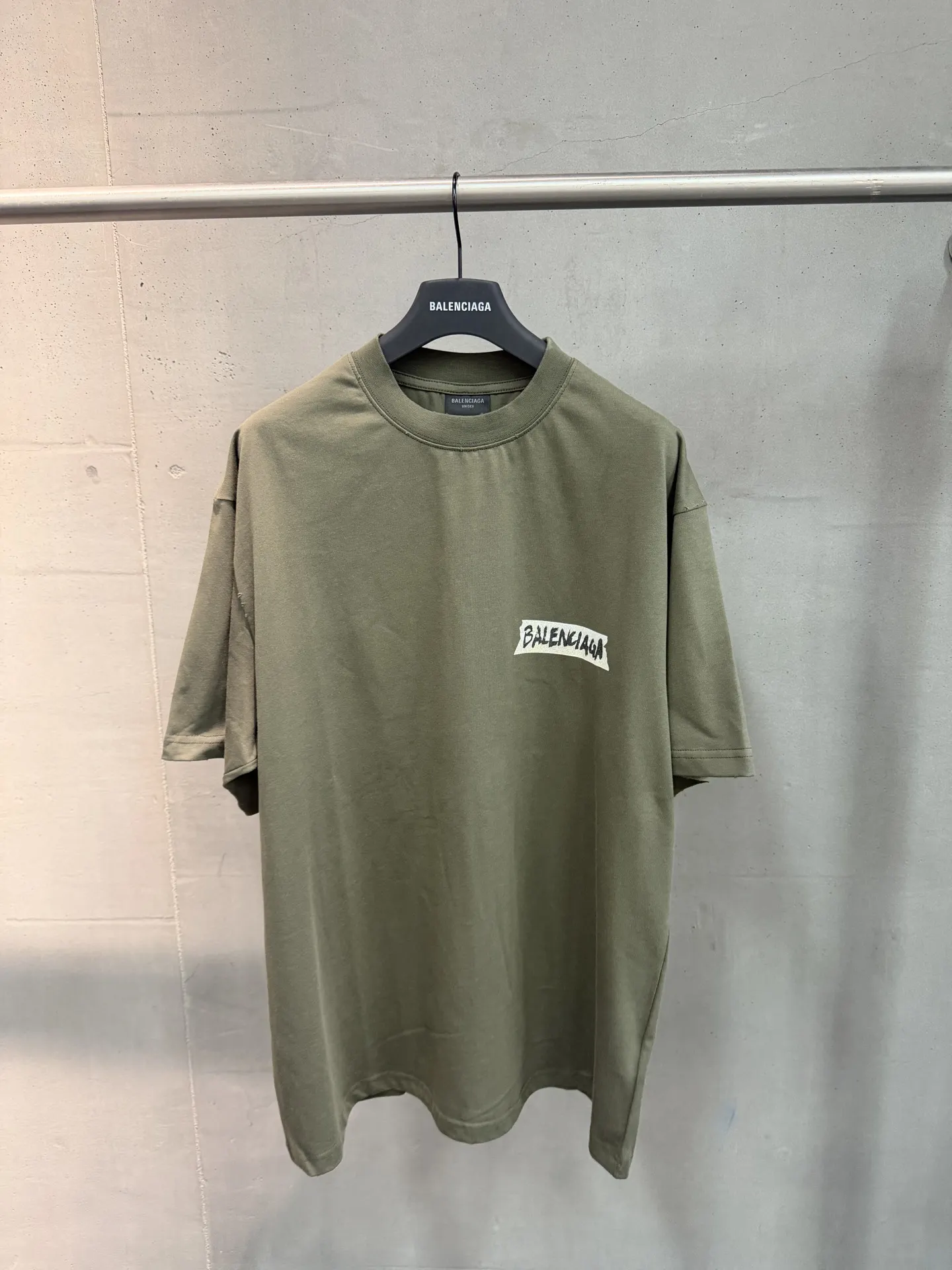 Tape Logo Oversized Cotton T-Shirt D15018754