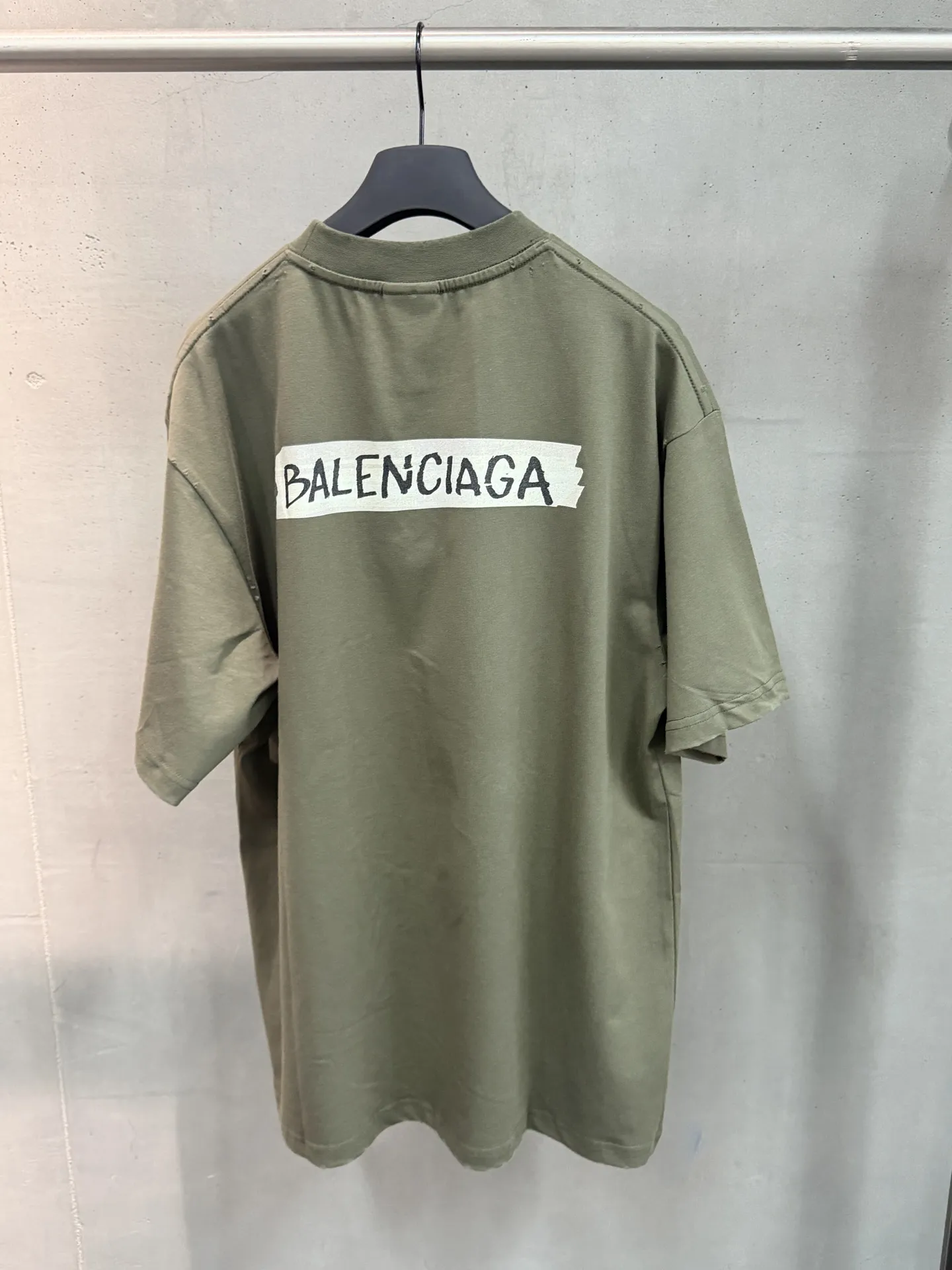 Tape Logo Oversized Cotton T-Shirt D15018754 — view 2