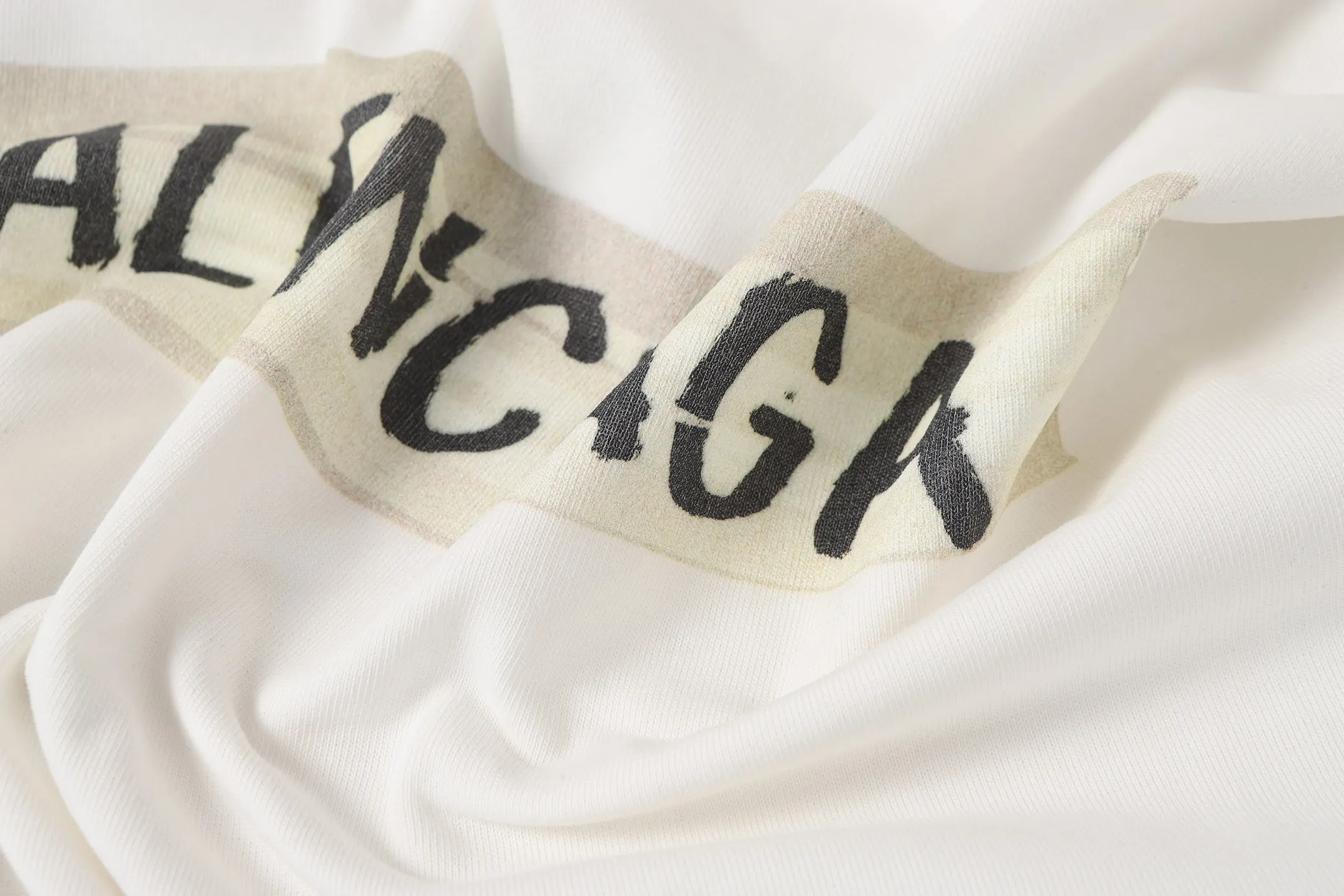 Gaffer Tape Logo Print T-Shirt D15018751 — view 5