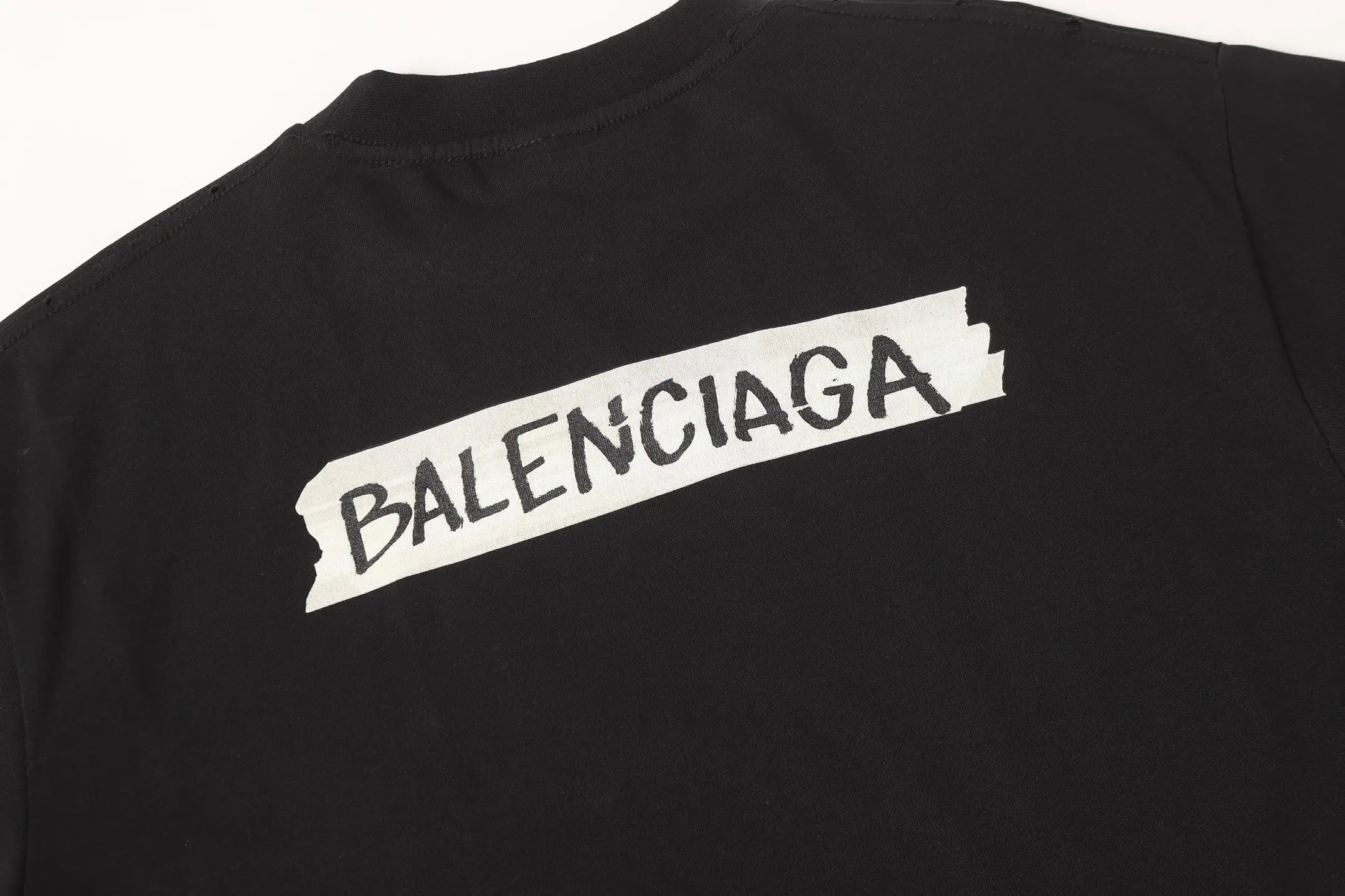 Tape Logo Oversized Cotton T-Shirt D15018752 — view 6