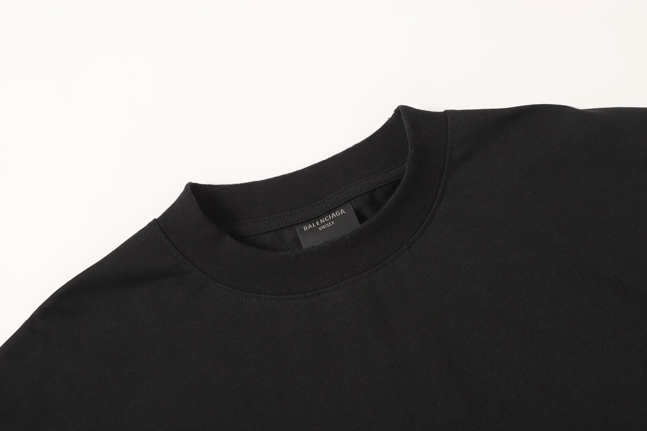 Tape Logo Oversized Cotton T-Shirt D15018752 — view 7