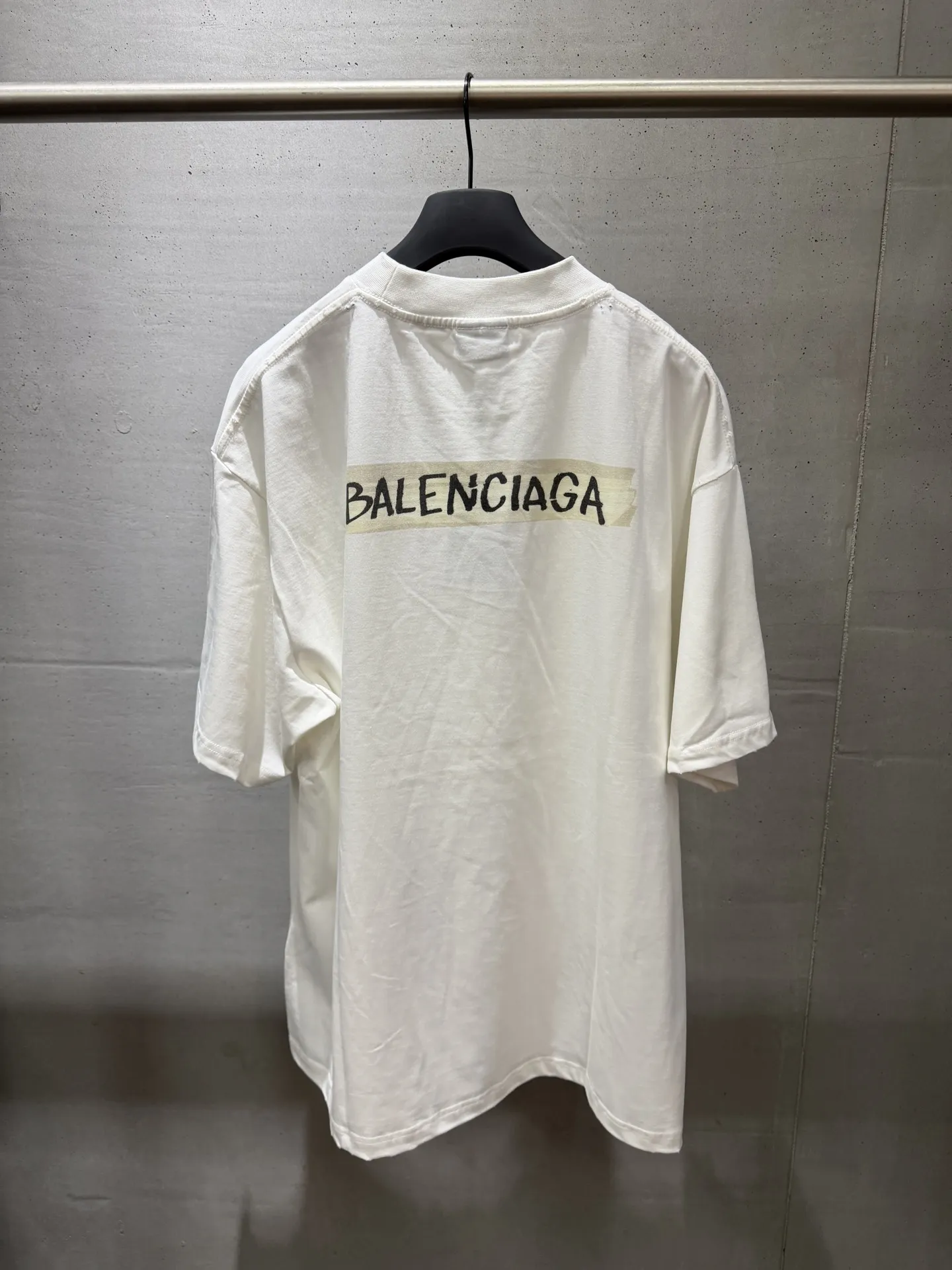Tape Logo Oversized T-Shirt D15018756 — view 2