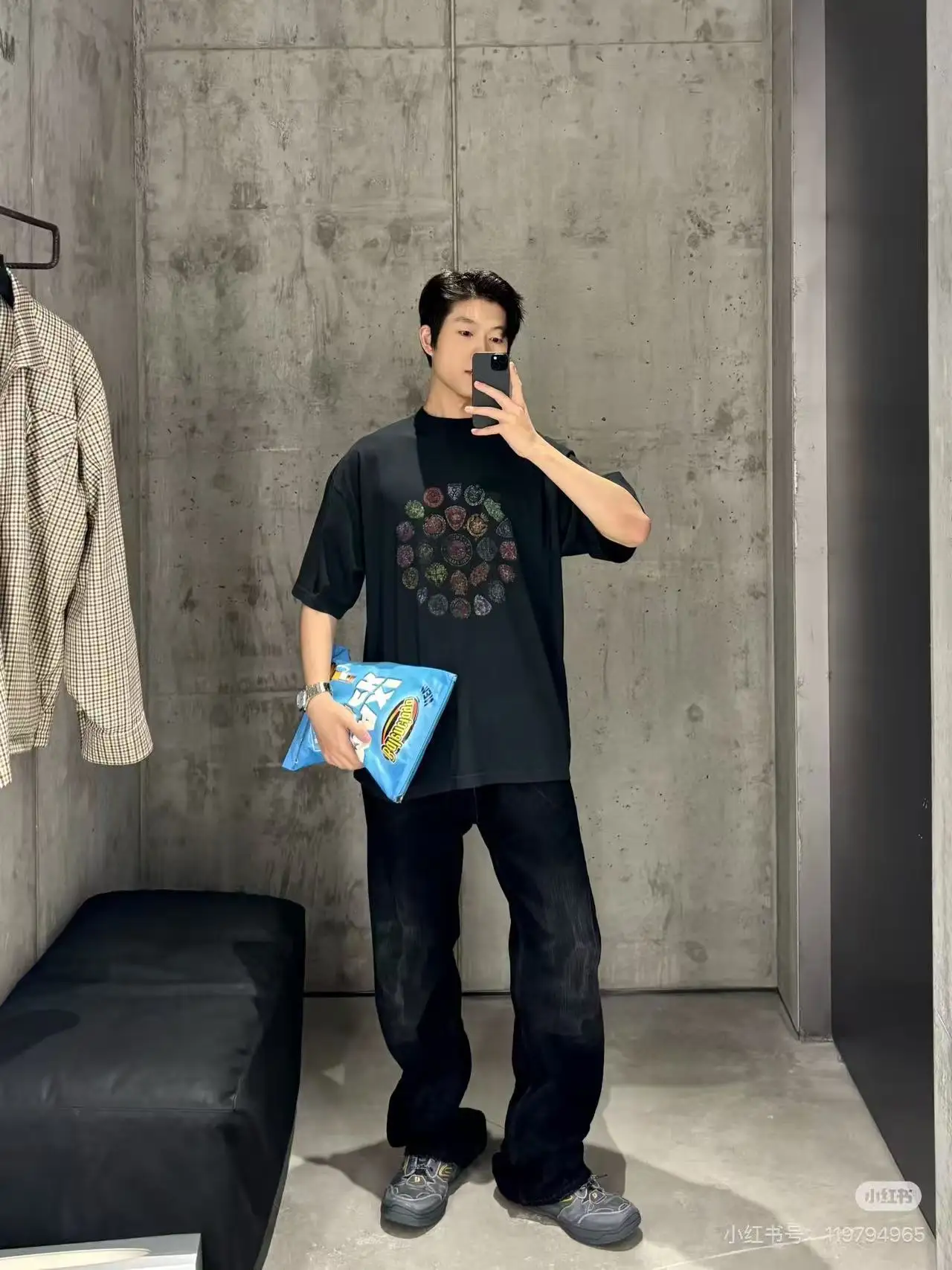 Crest Logo Graphic Oversized T-Shirt D15518723 — view 8