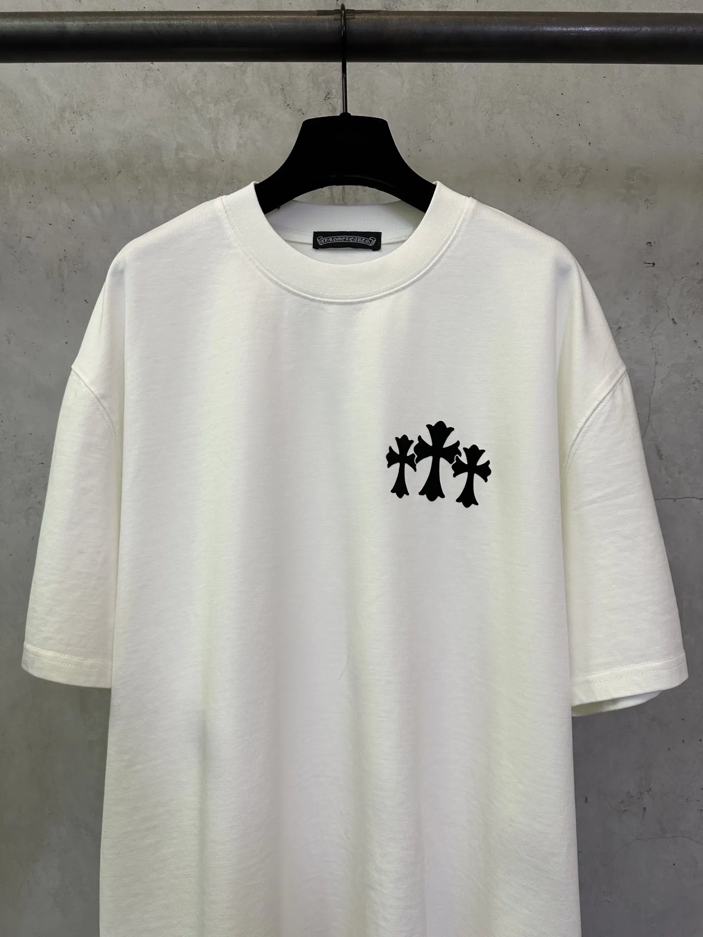 Cross Flocked Logo Cotton T-Shirt D17511569 — view 3