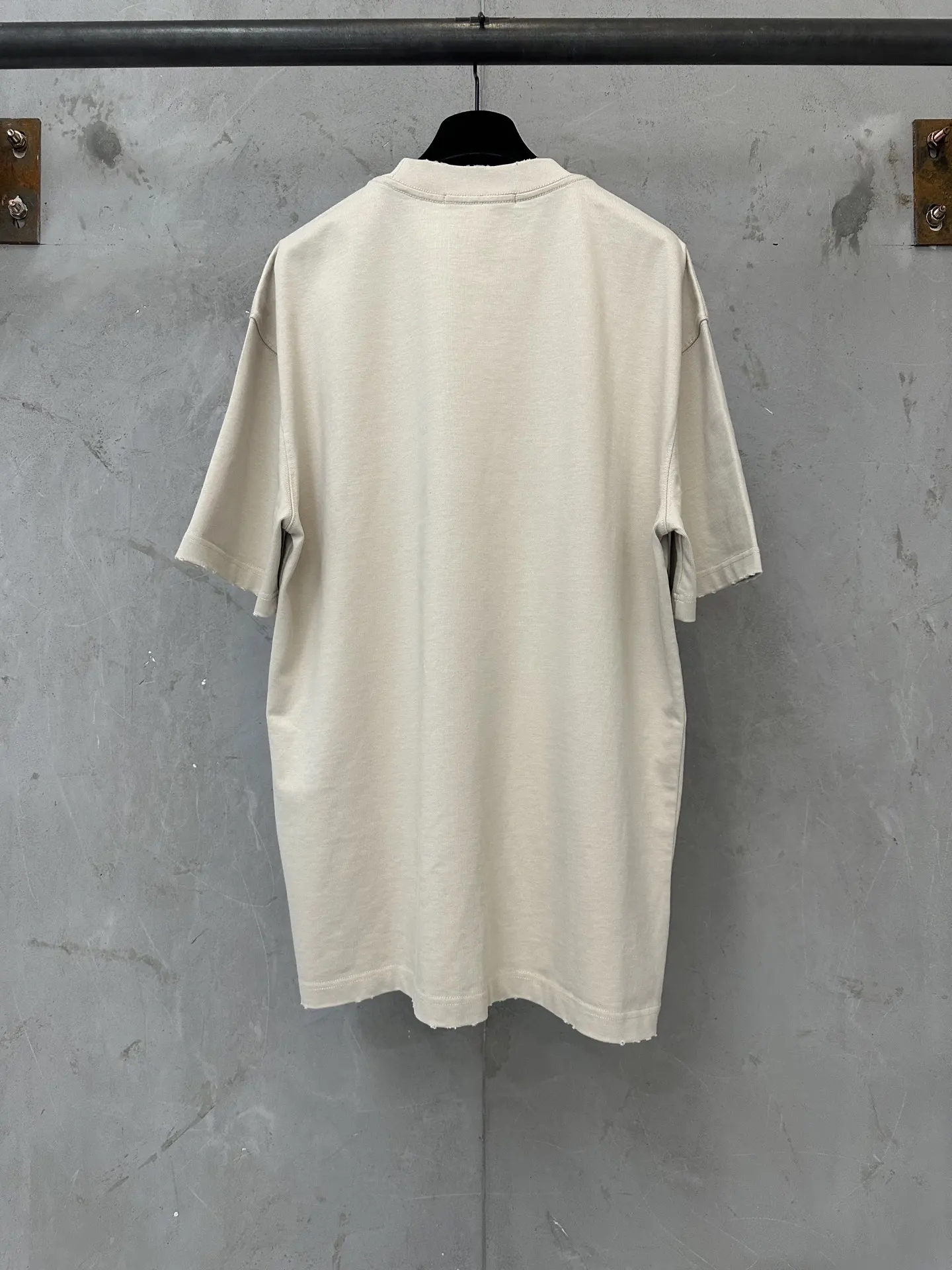 Bear Graphic Heavyweight Cotton T-Shirt D18011338 — view 2