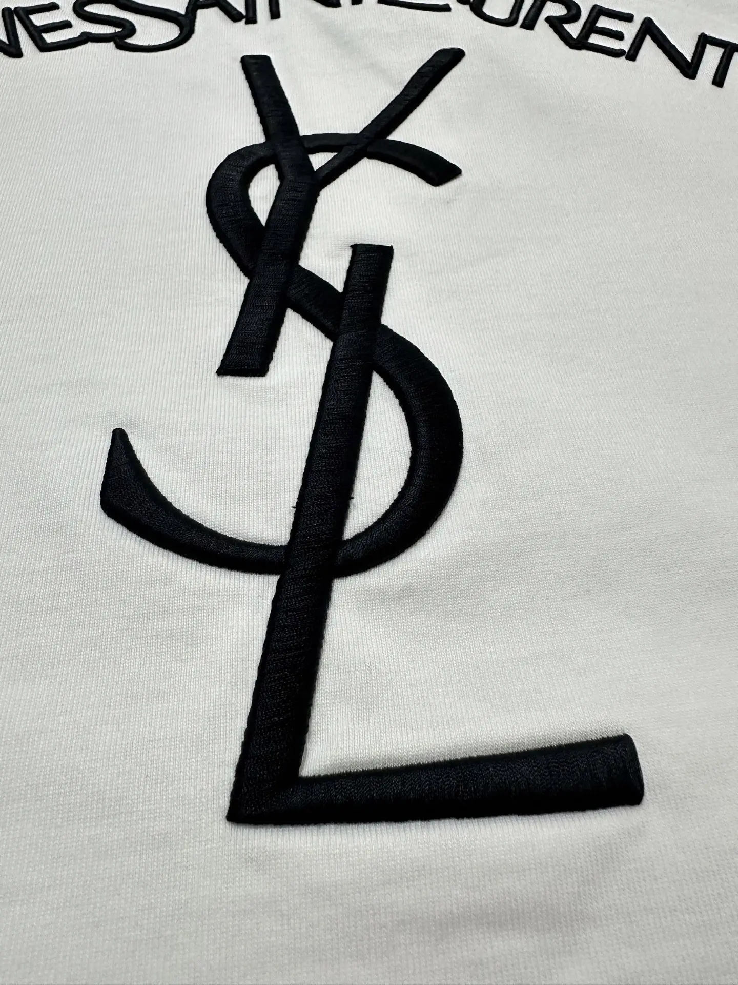 Logo Embroidered Heavyweight Cotton T-Shirt D19011349 — view 11